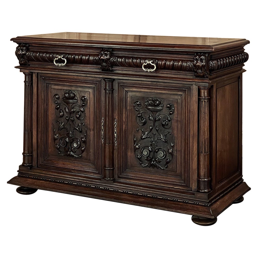 19. Jahrhundert Französisch Henri II neoklassischen Nussbaum Buffet