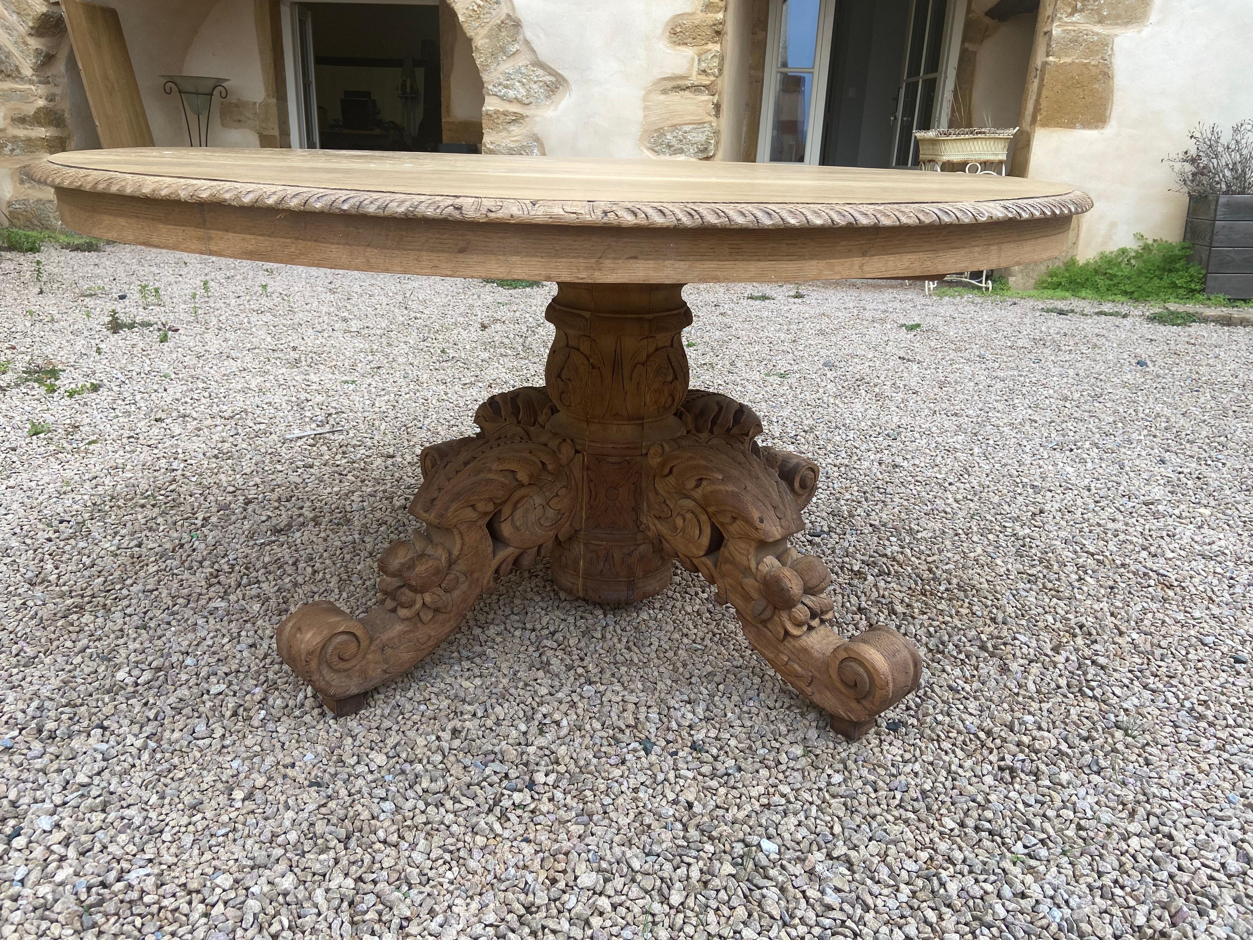 Mesa de comedor francesa de roble estilo Enrique II del siglo XIX, 1890 en Bueno Estado en LEGNY, FR