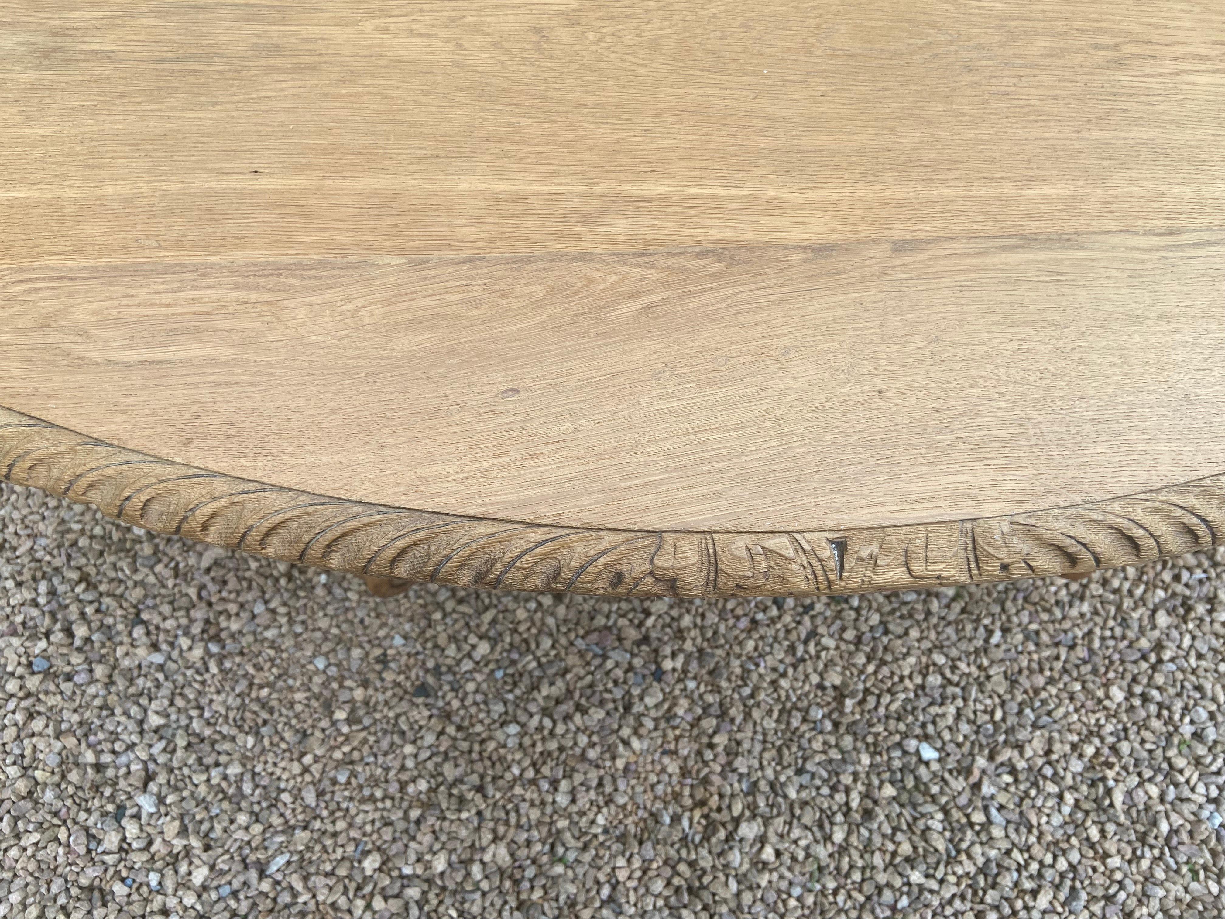 Mesa de comedor francesa de roble estilo Enrique II del siglo XIX, 1890 1