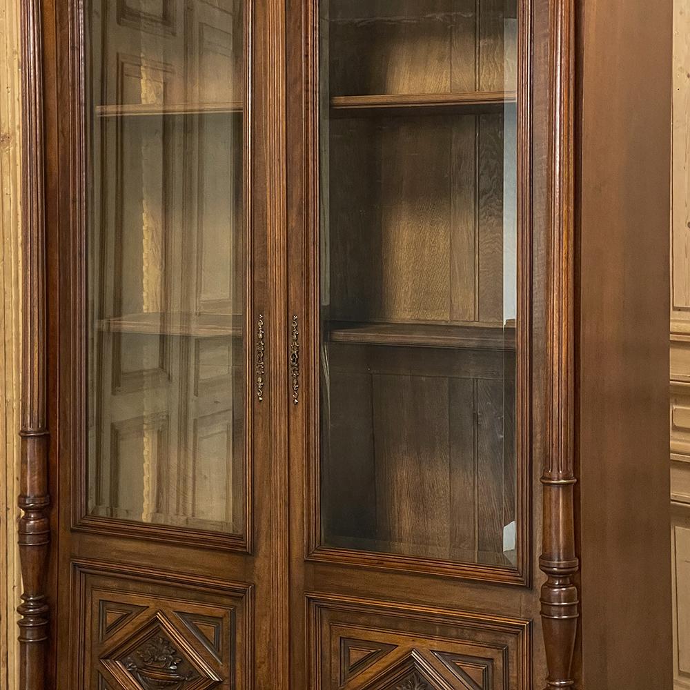 19th Century French Henri II Walnut Bookcase For Sale 9