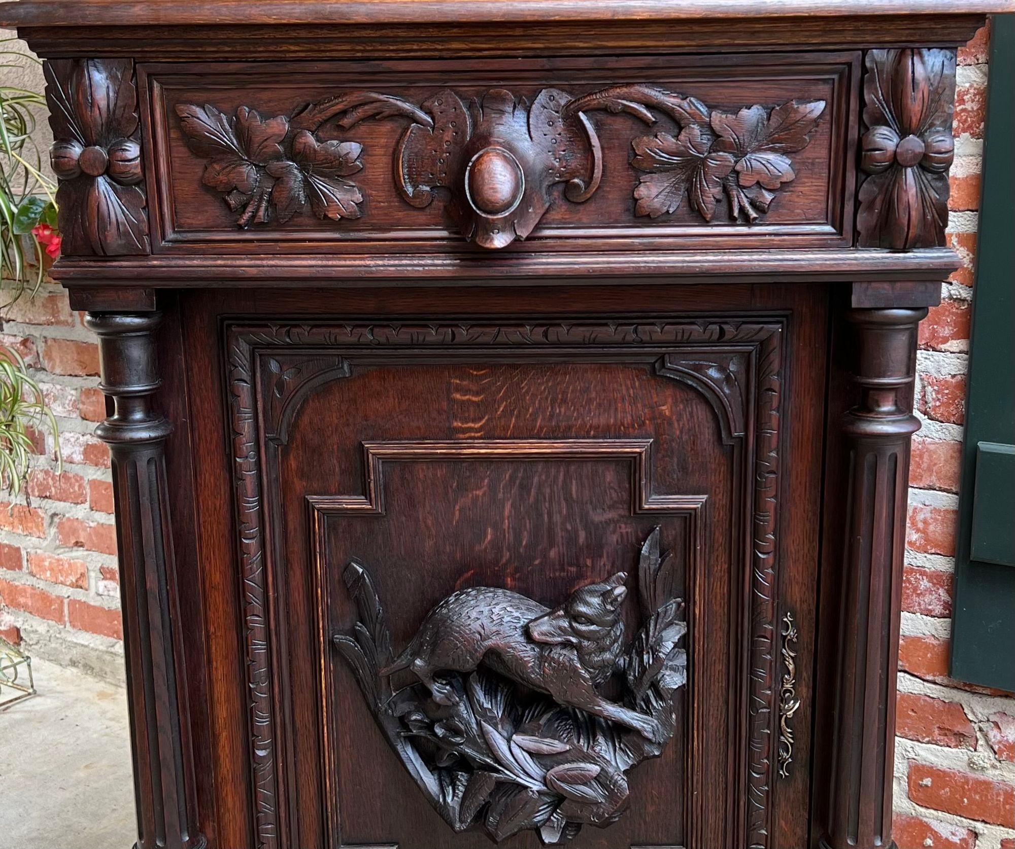 19th Century French Hunt Cabinet Carved Oak Black Forest Lodge Foyer Sideboard For Sale 1