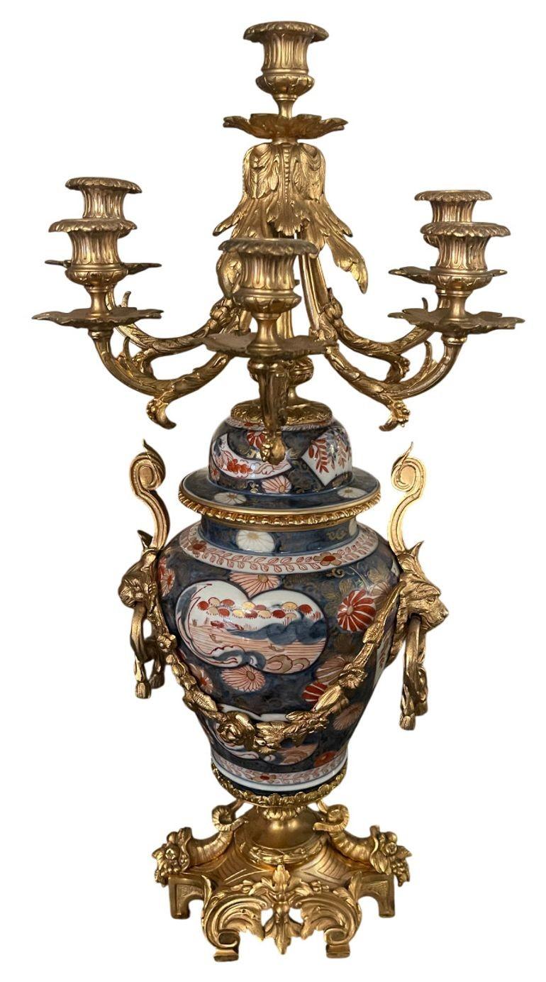 19th Century French Imari Porcelain & Patinated Bronze Garniture Clock Set In Good Condition For Sale In Los Angeles, CA