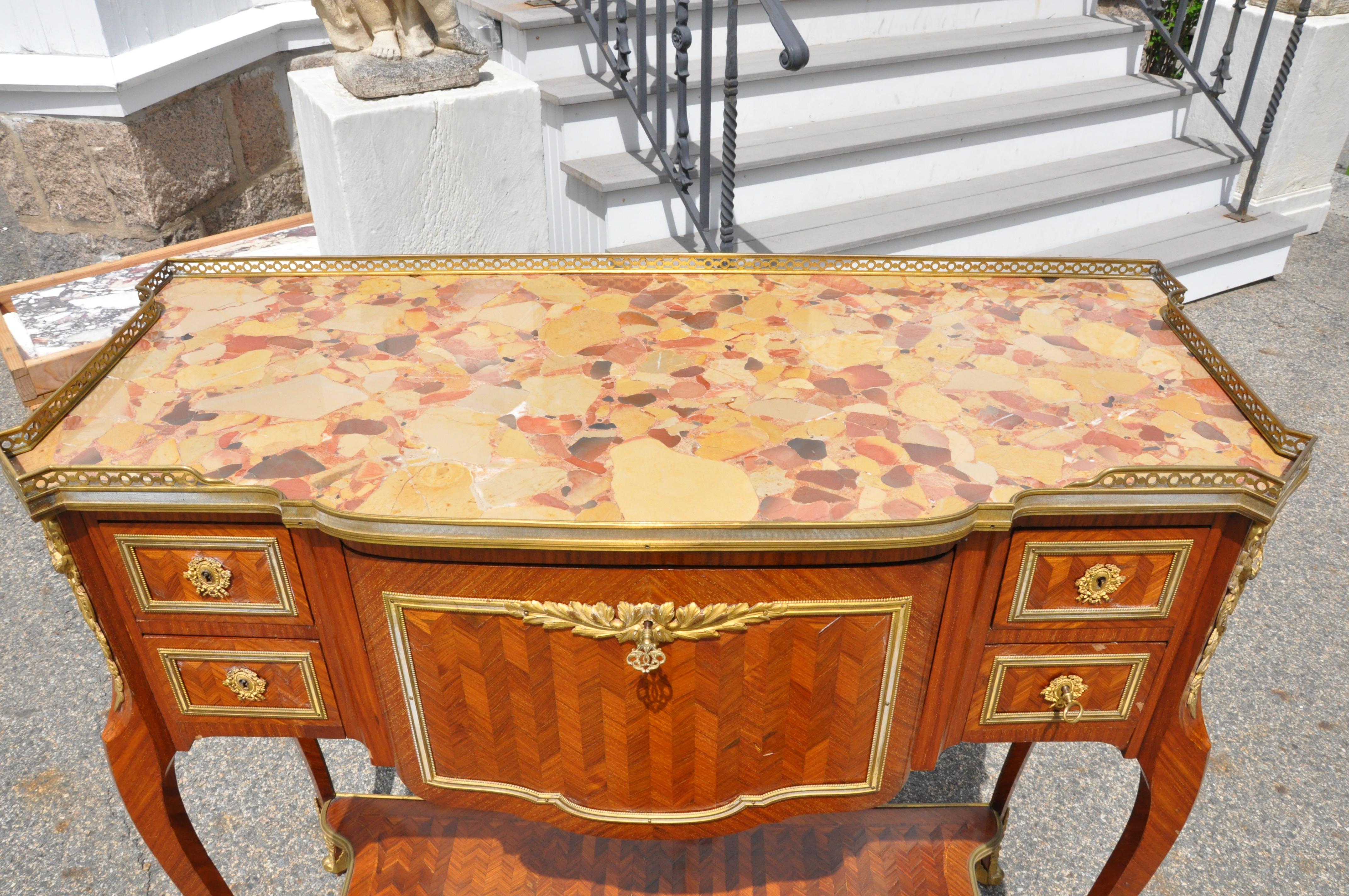 19th Century French Inlaid Kingwood Serving Table For Sale 1