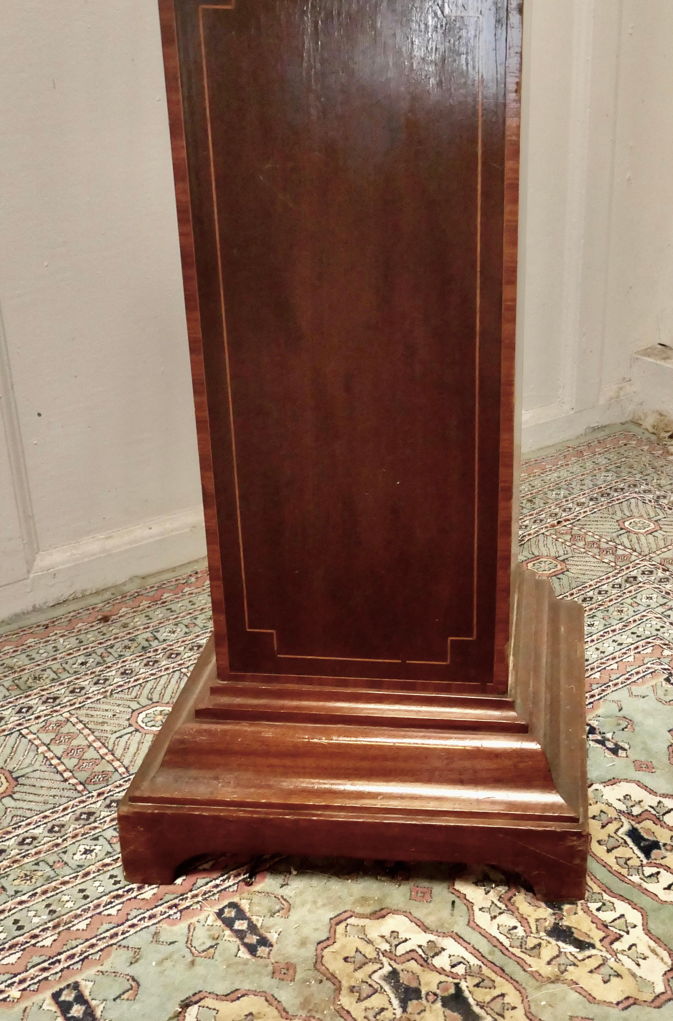 19th Century French Inlaid Mahogany Column Display Pedestal In Good Condition For Sale In Chillerton, Isle of Wight