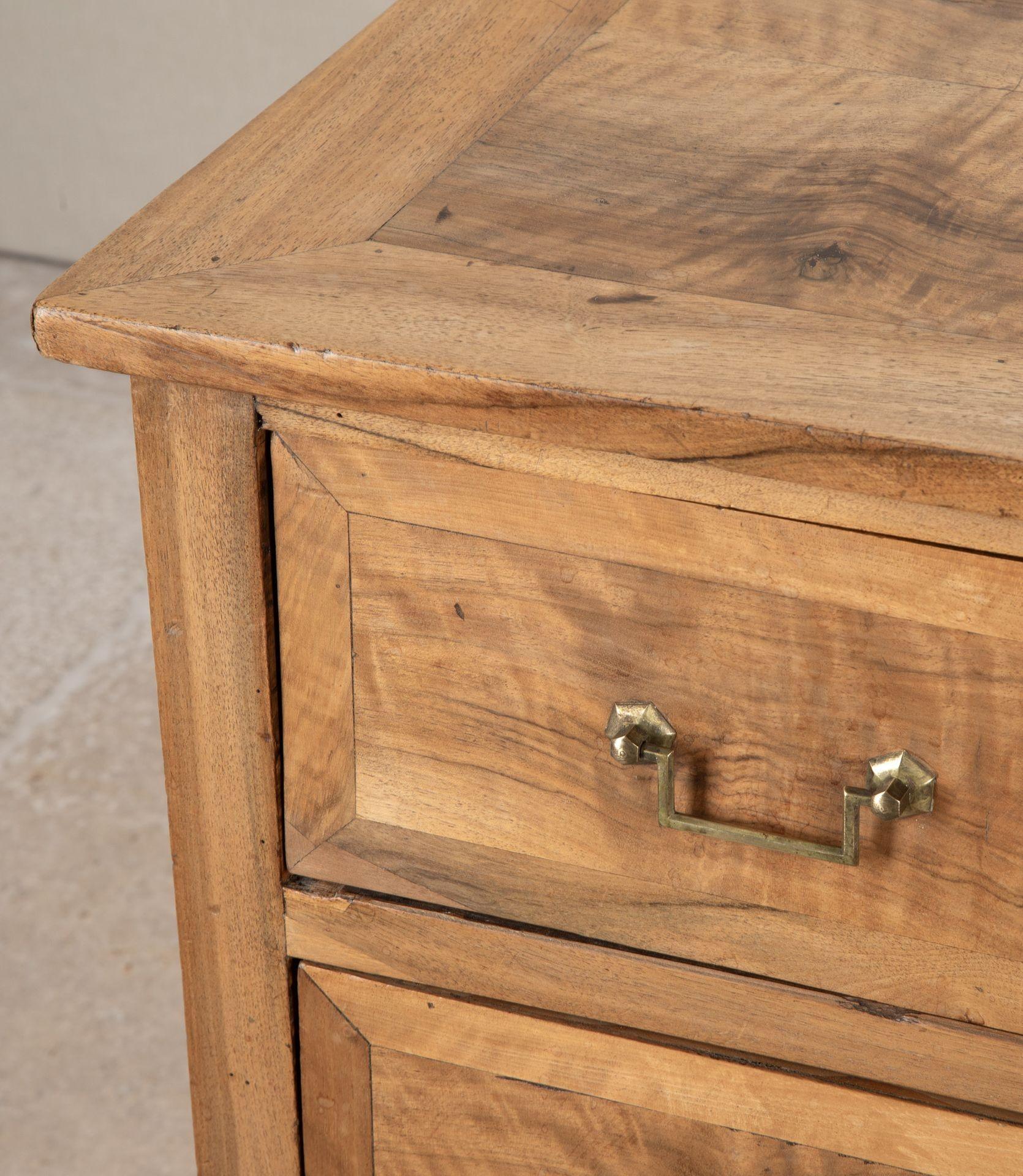 19th Century French Inlaid Walnut Two Drawer Commode For Sale 9