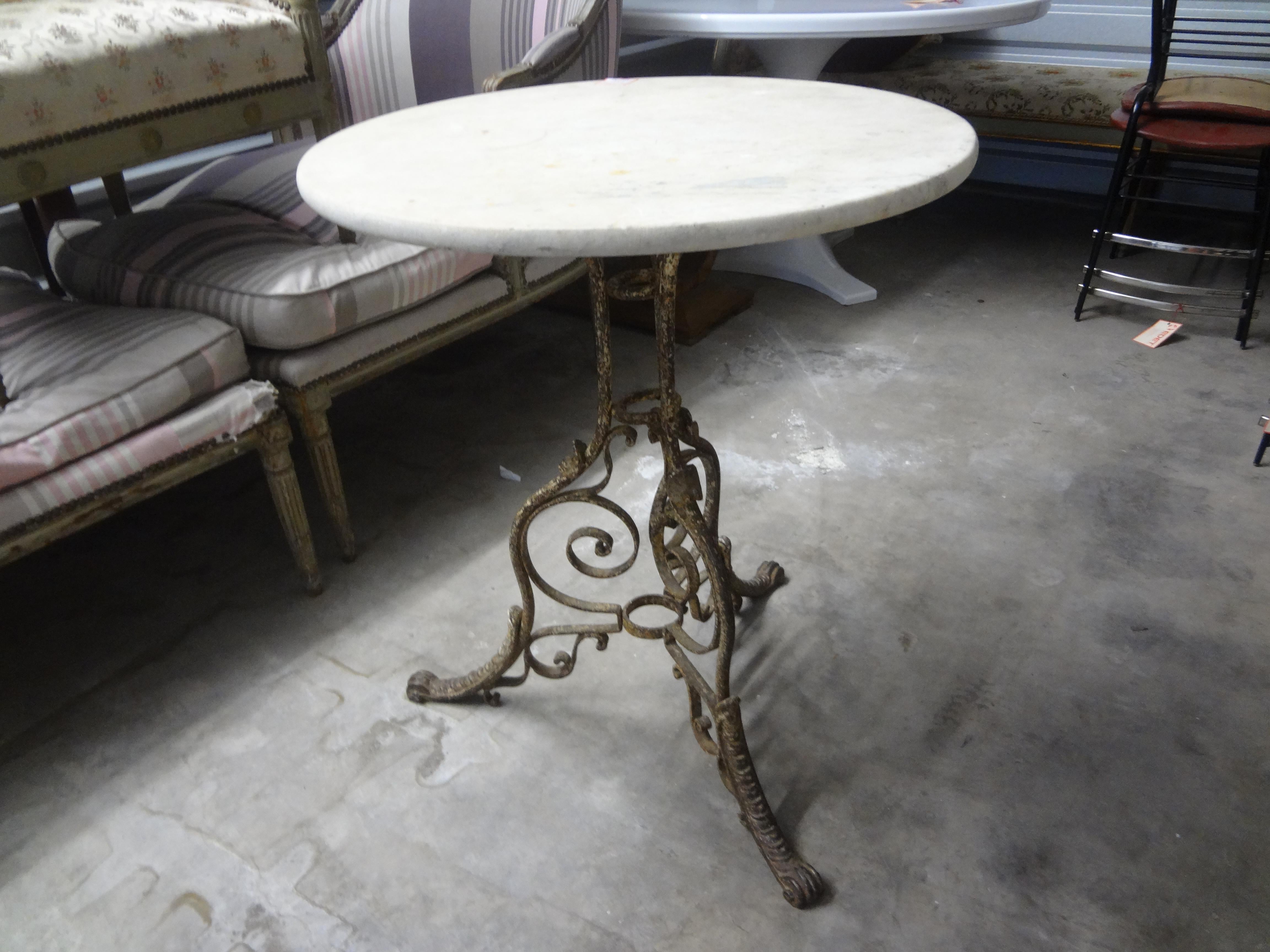 19th Century French Iron And Marble Garden Table In Good Condition For Sale In Houston, TX