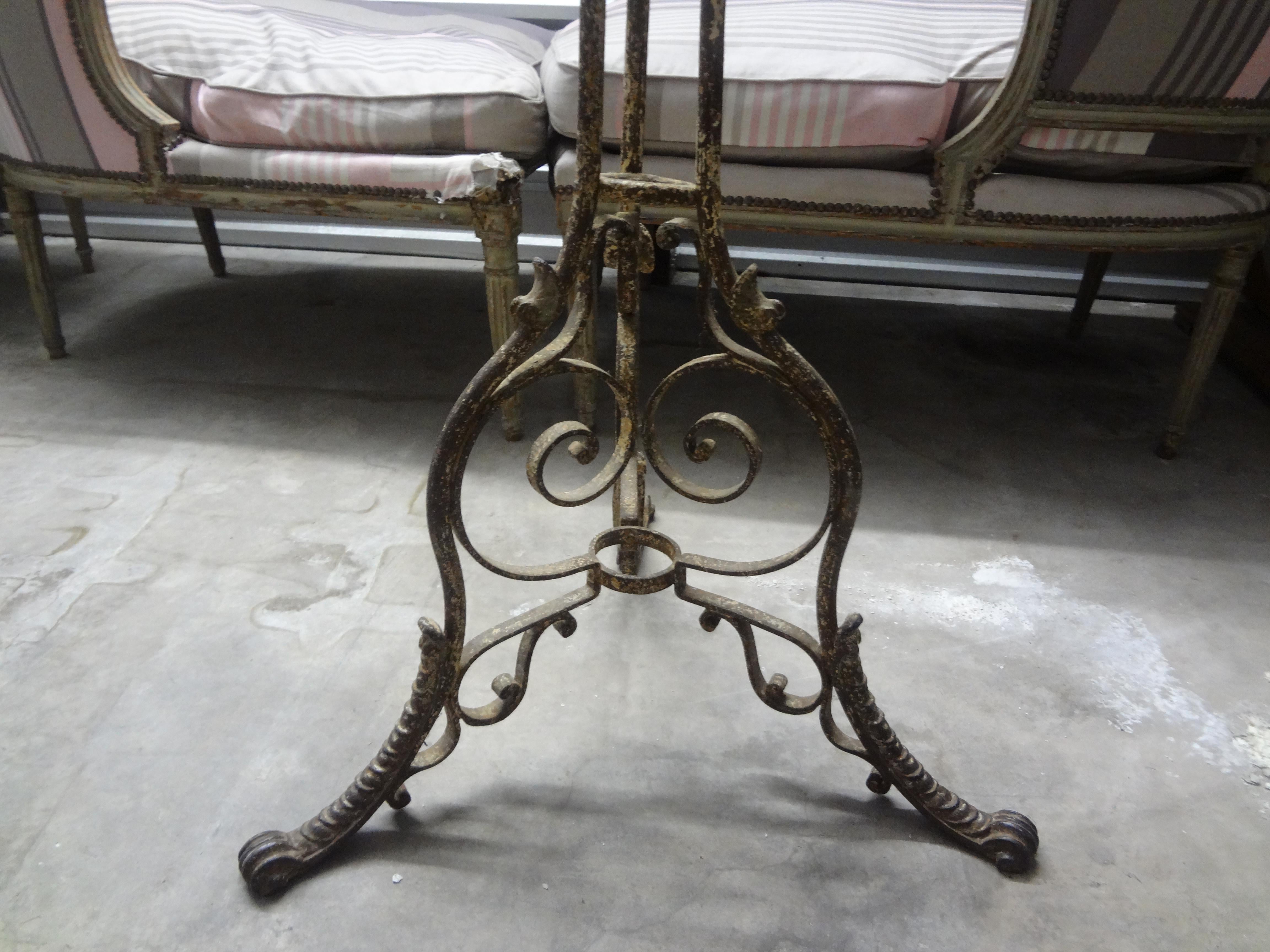 19th Century French Iron And Marble Garden Table For Sale 4