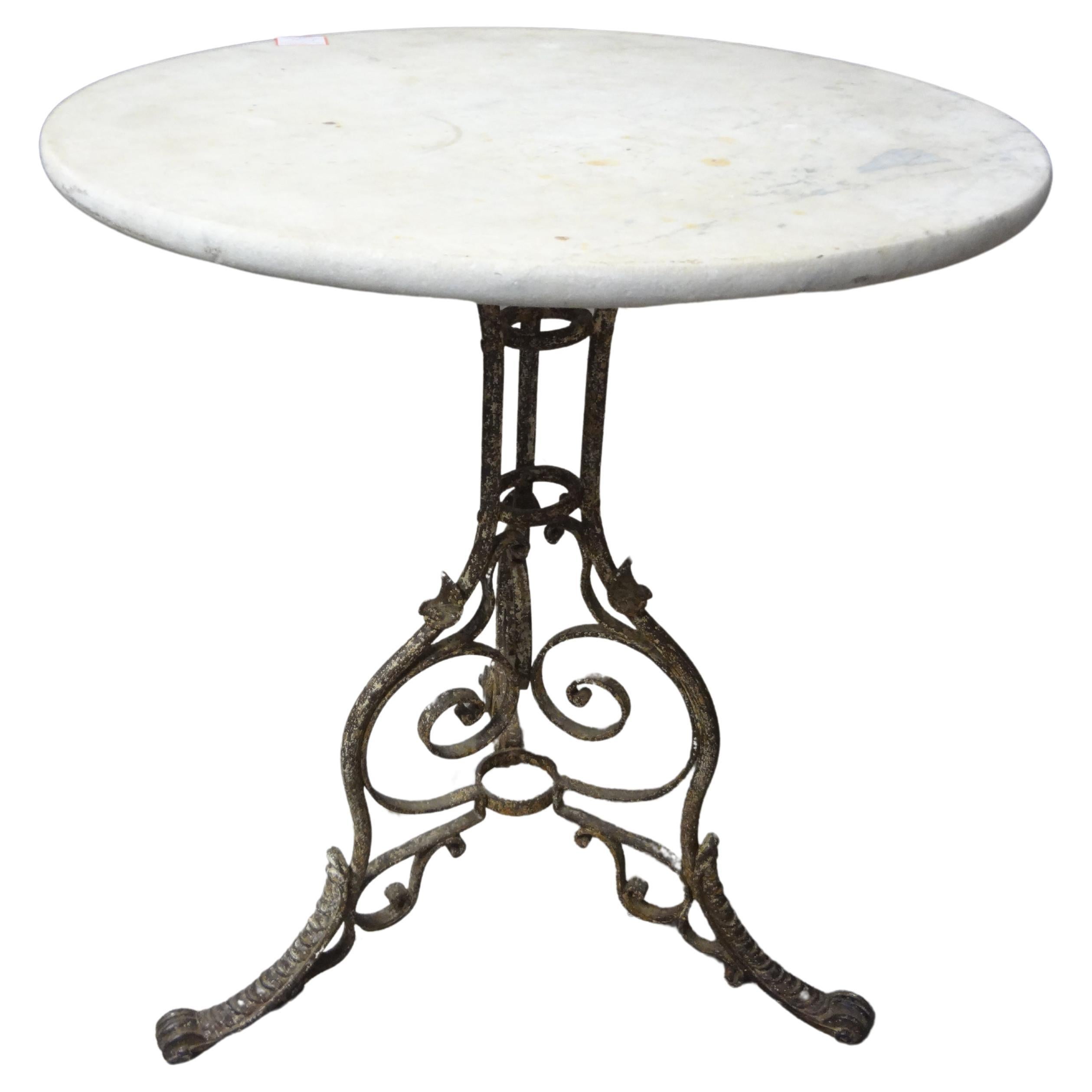 Französischer Gartentisch aus Eisen und Marmor aus dem 19. Jahrhundert