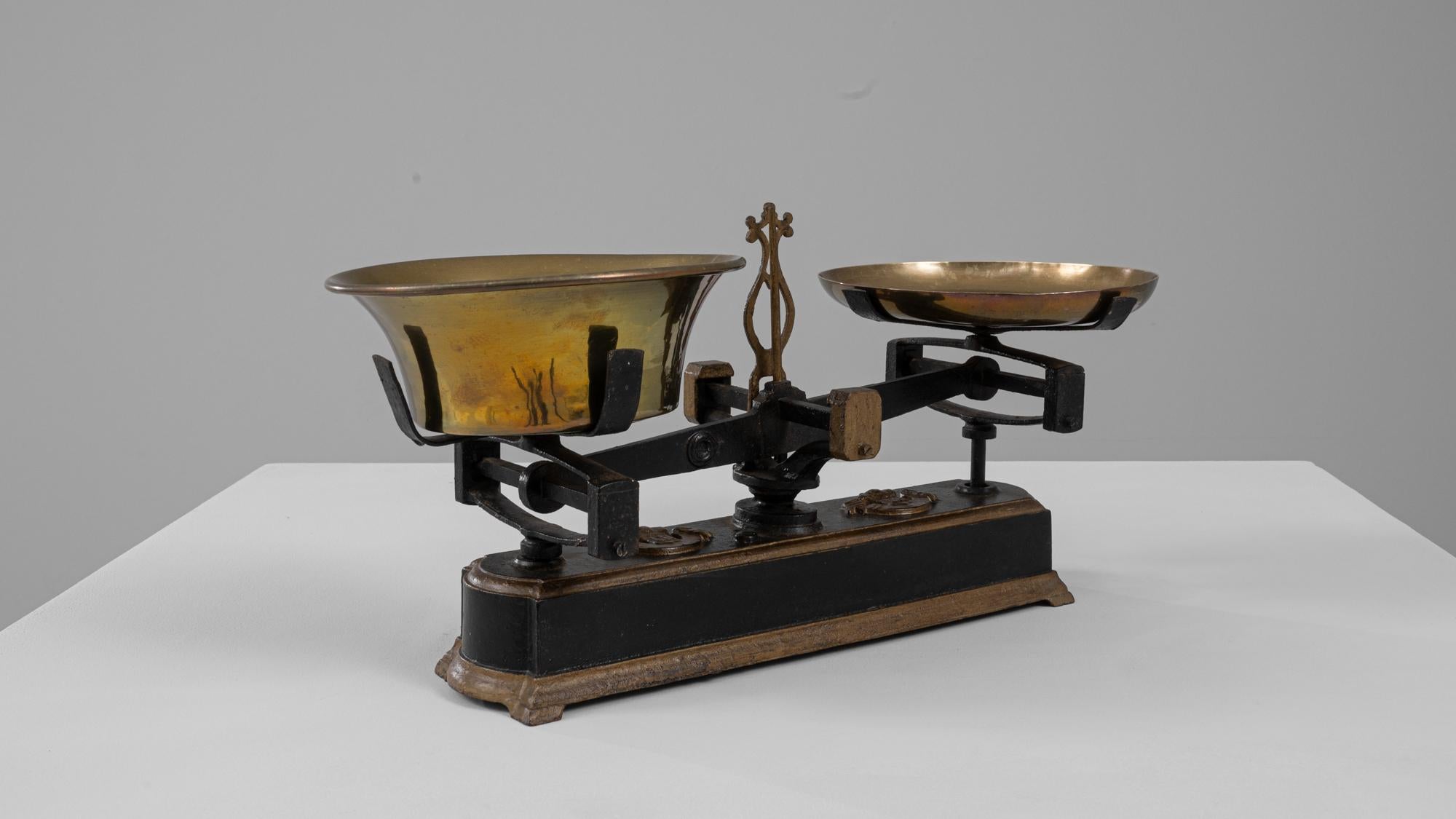 Scala francese in ferro e ottone del XIX secolo in vendita 2