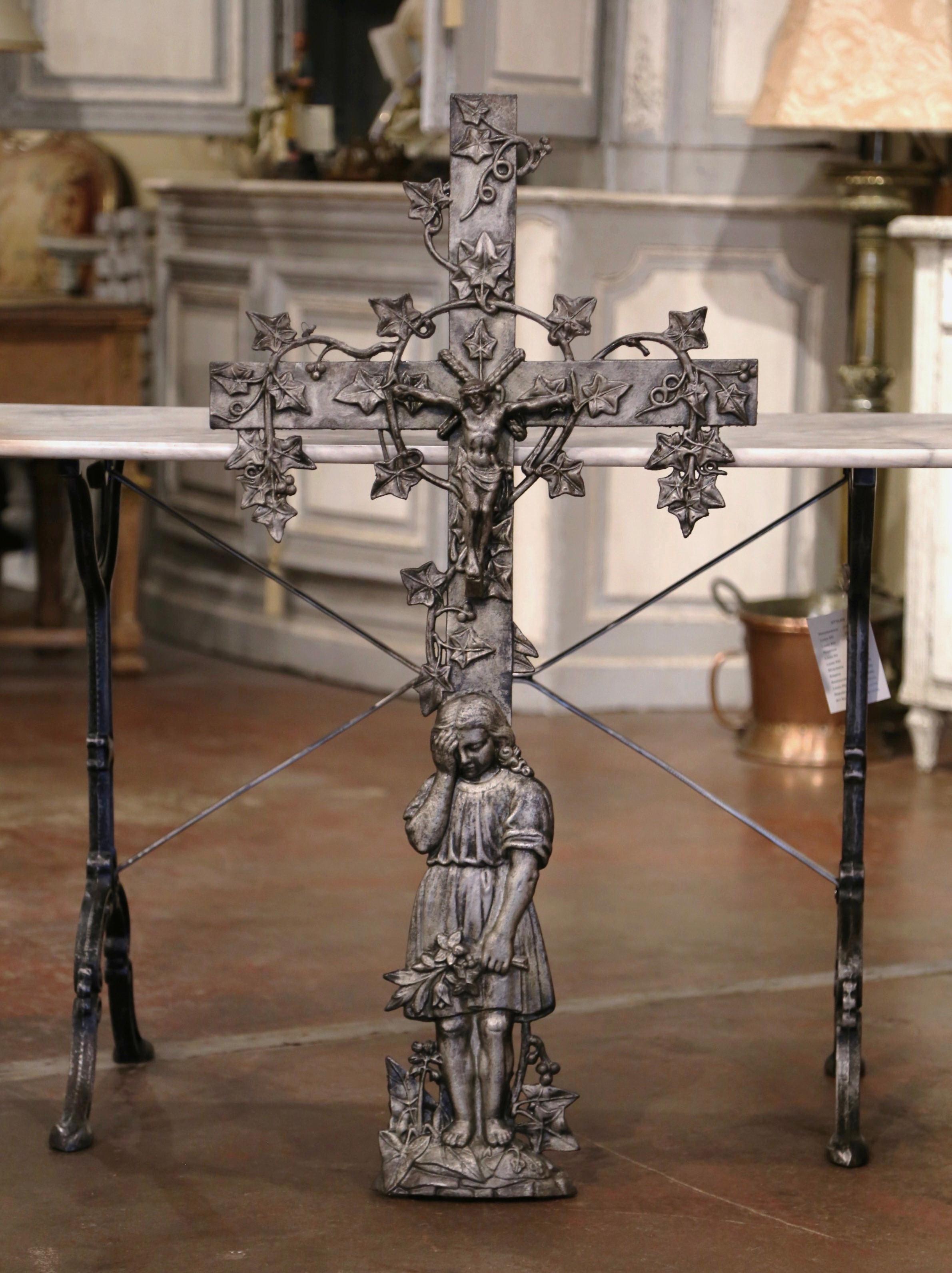 19th Century French Iron Garden Crucifix Cross with Mourner and Vine Motifs In Excellent Condition In Dallas, TX