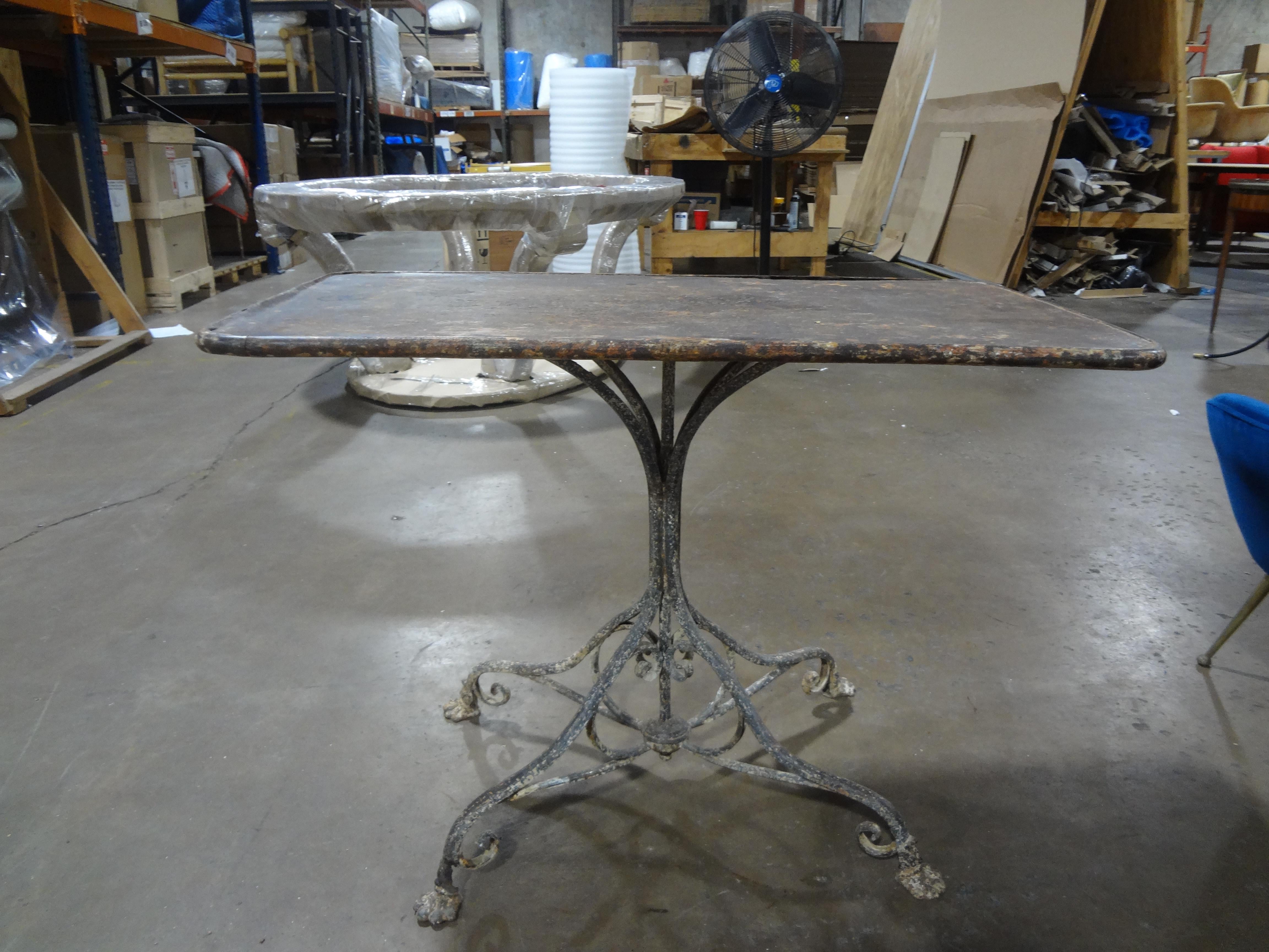 19th Century French Iron Garden Table By Arras For Sale 3