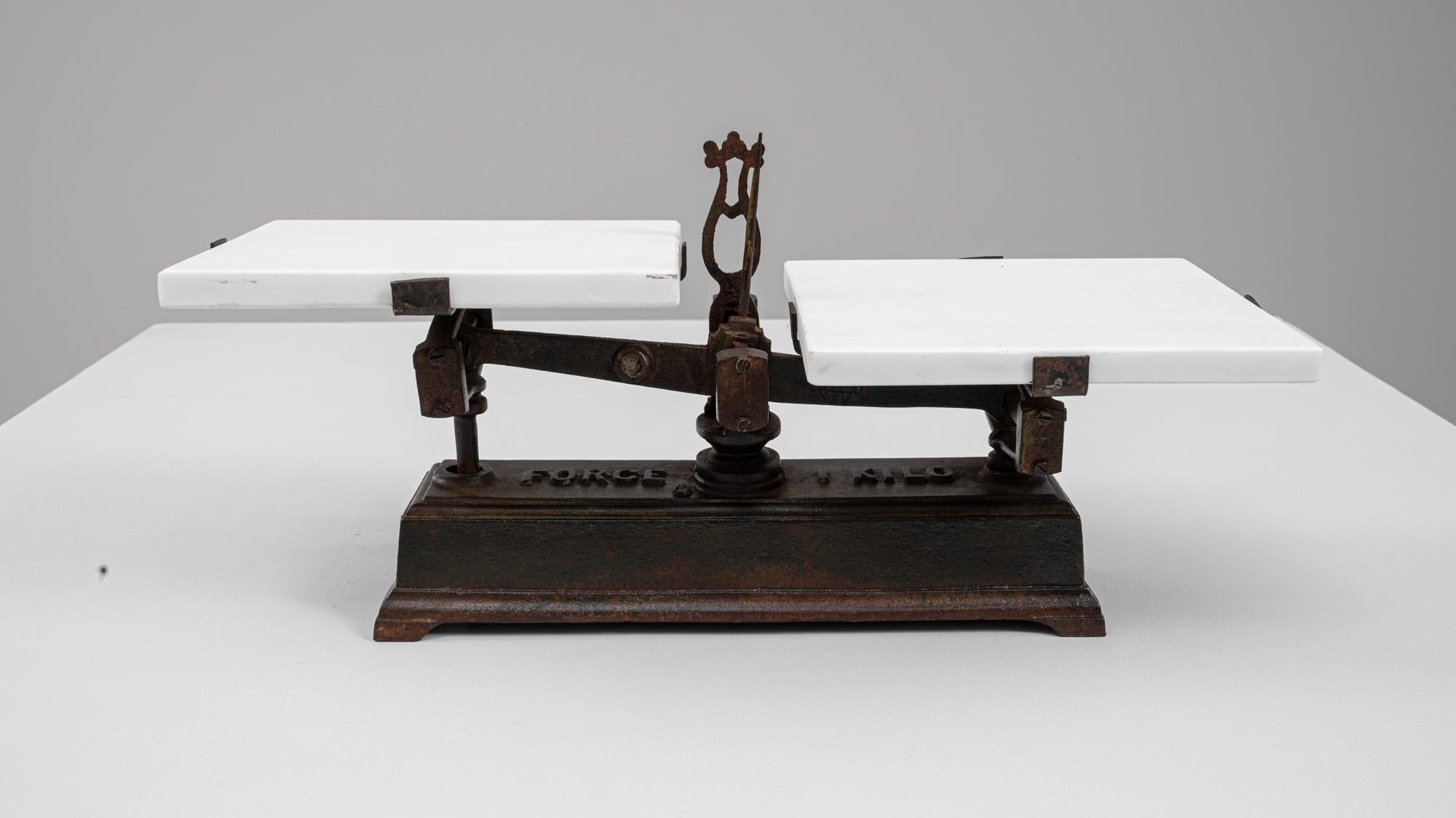 Scala francese in ferro e marmo del XIX secolo in vendita 7