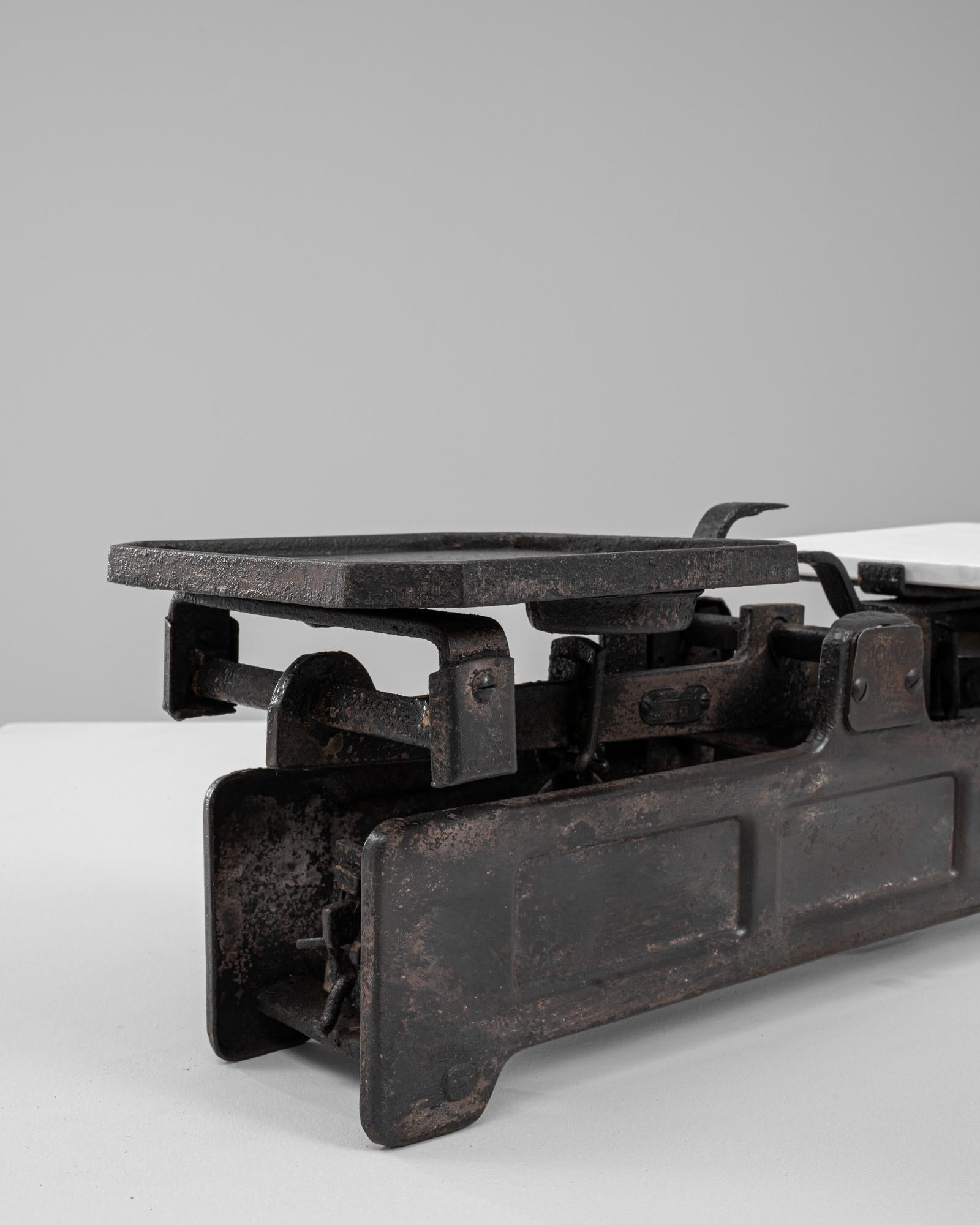 Scala francese in ferro e marmo del XIX secolo in vendita 1