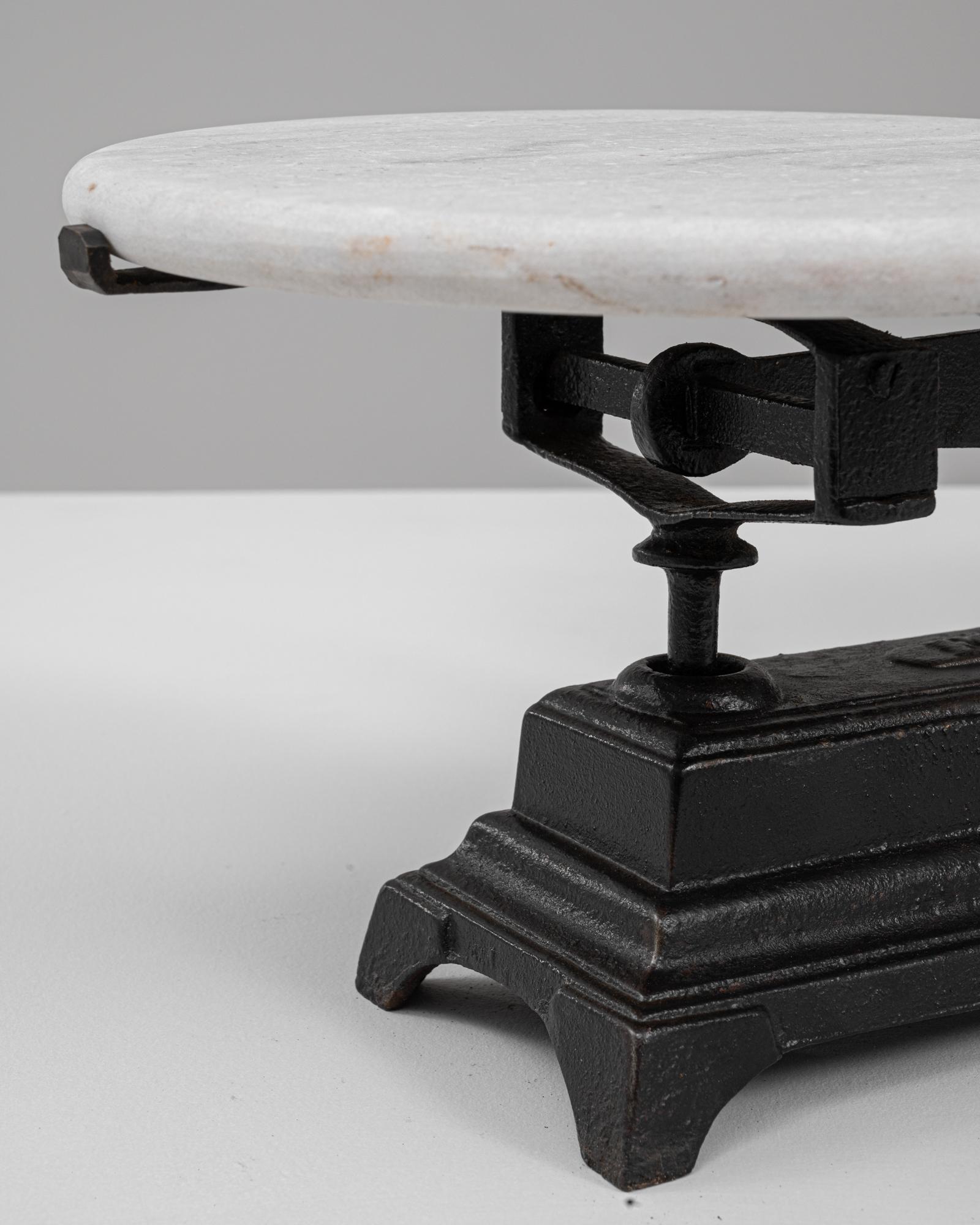 Scala francese in ferro e marmo del XIX secolo in vendita 2