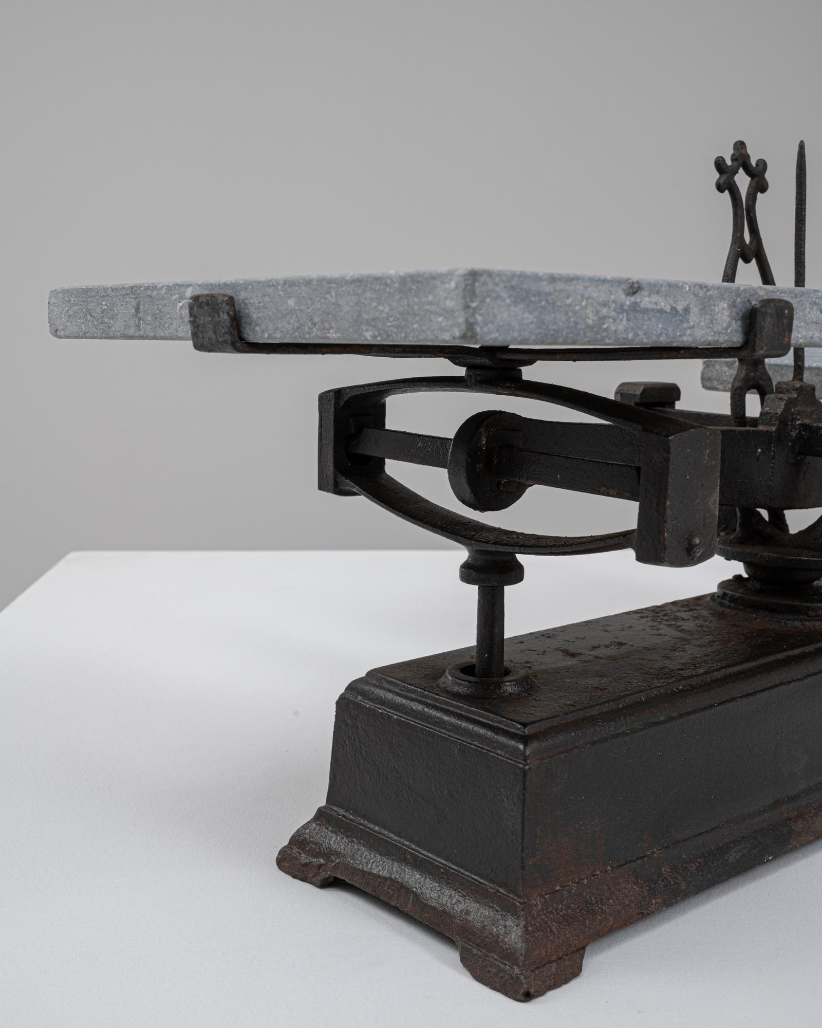 Scala francese in ferro e marmo del XIX secolo in vendita 3