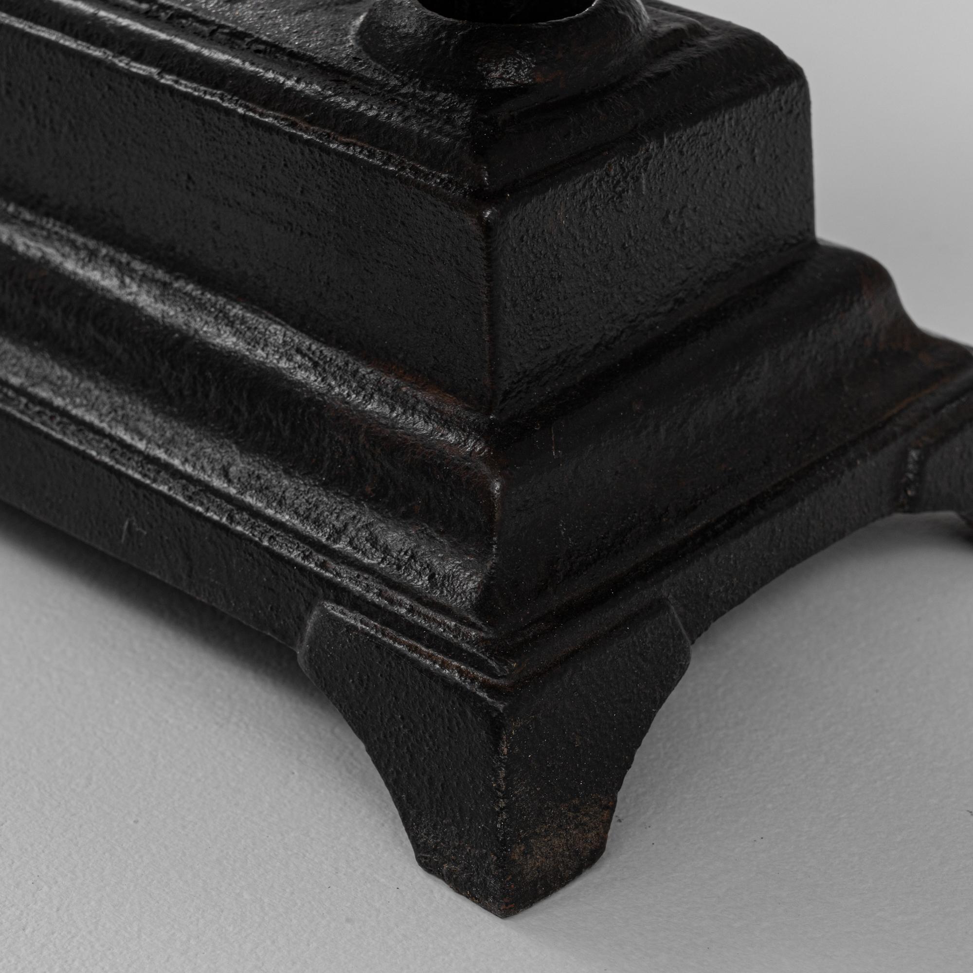 Scala francese in ferro e marmo del XIX secolo in vendita 4