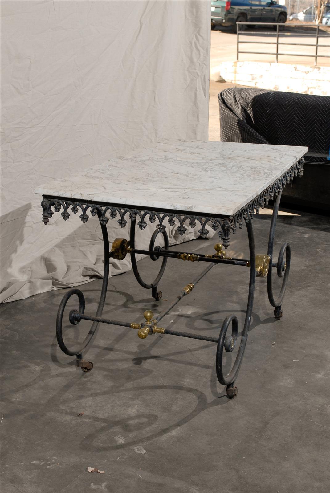 19th Century French Iron and Marble-Top Pastry Table with Gilt Accents For Sale 1