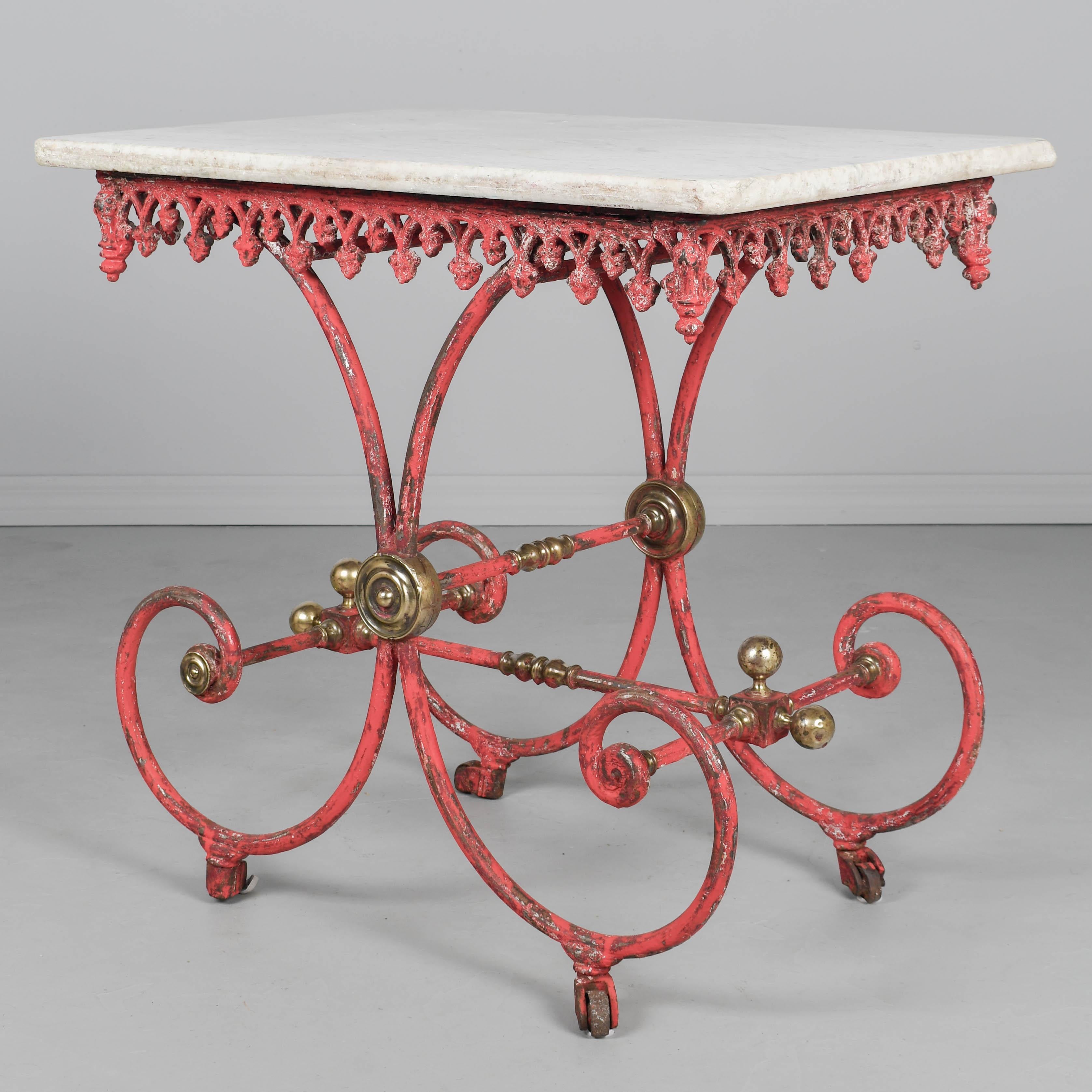 Mesa pastelera francesa de hierro del siglo XIX Bellas artes en venta