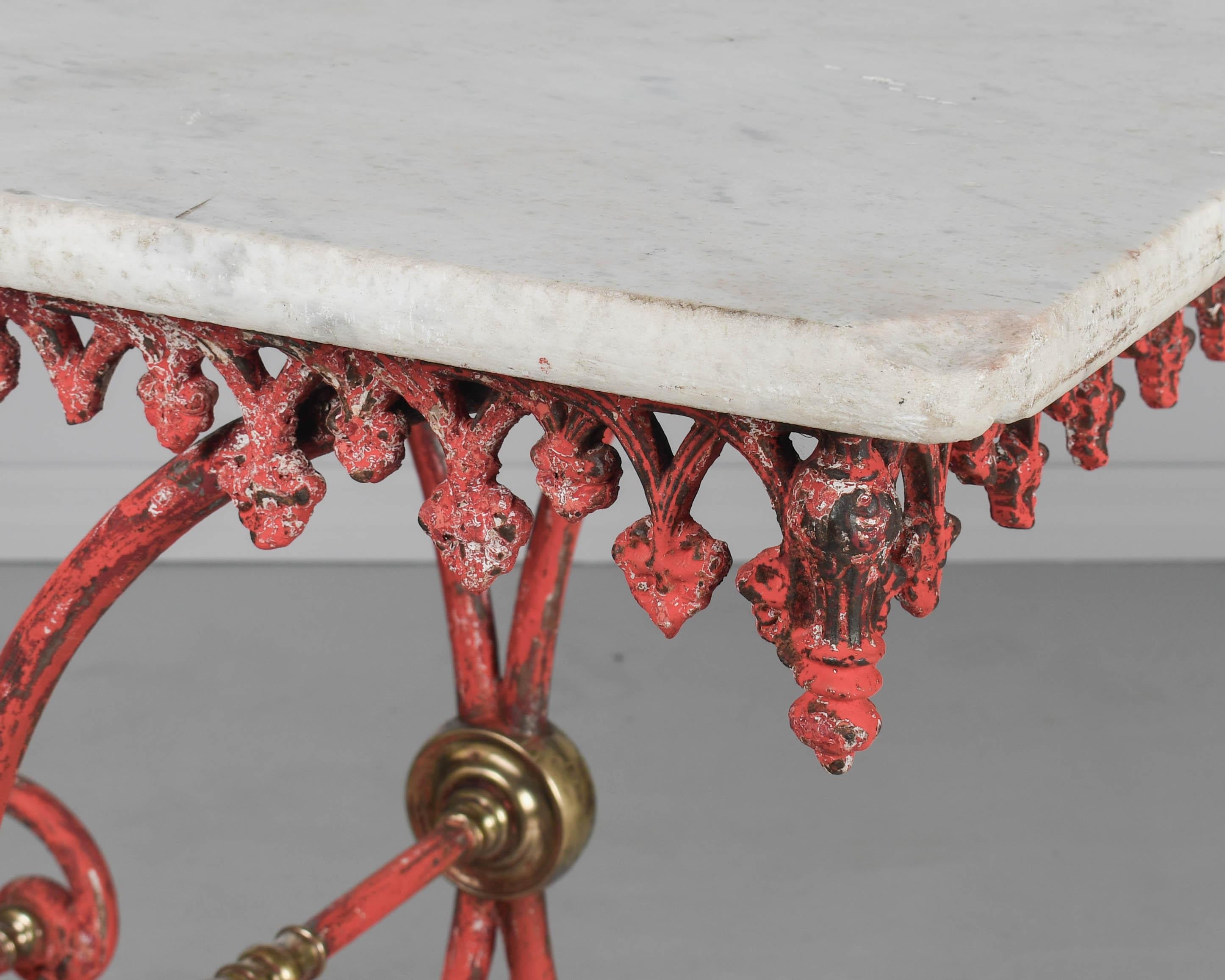 Mesa pastelera francesa de hierro del siglo XIX en venta 9