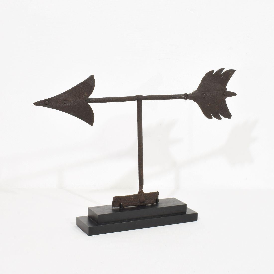 French Provincial 19th Century French Iron Weathervane Roof Finial For Sale