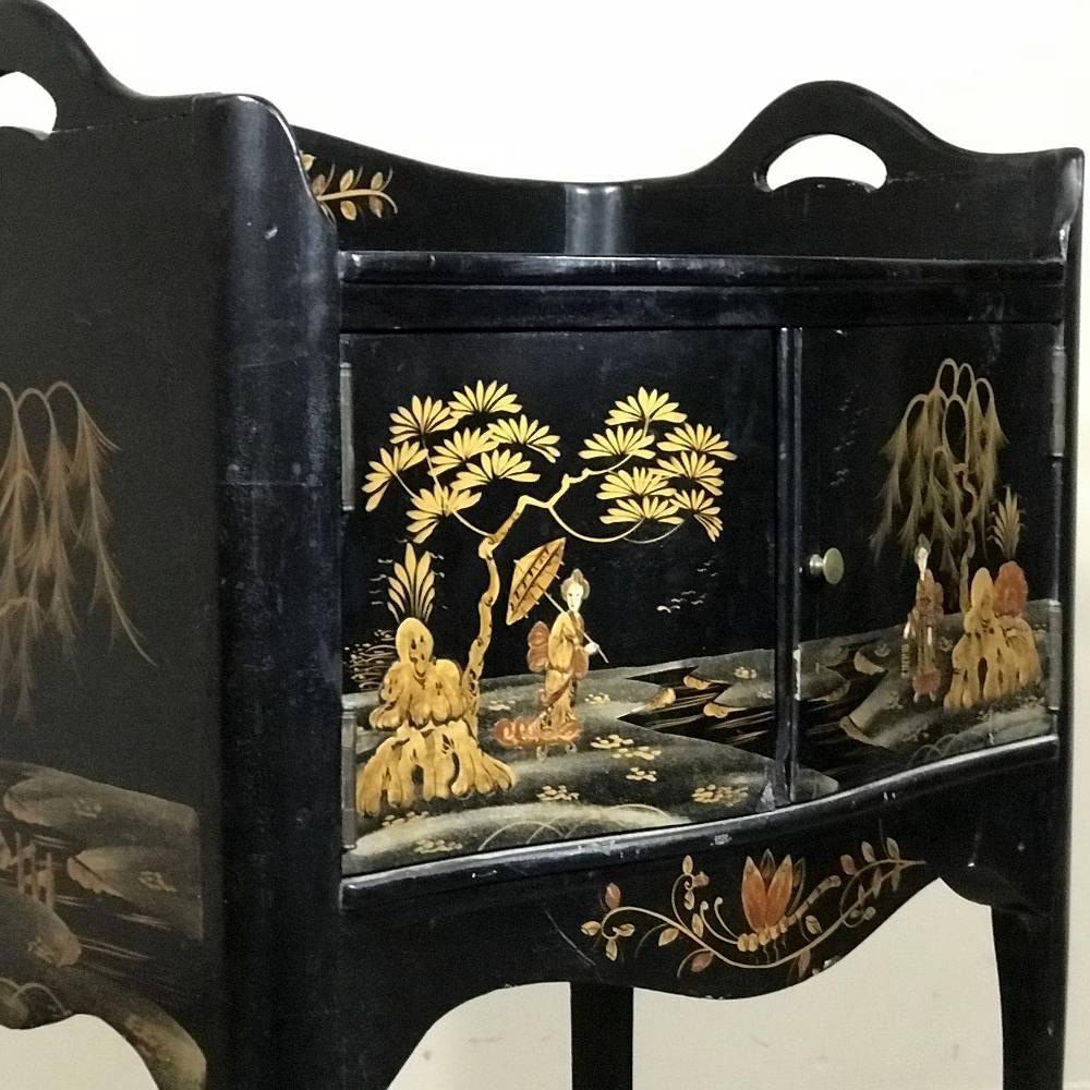 19th Century French Japanned Black Hand-Painted Lacquer Nightstand, End Table In Good Condition In Dallas, TX