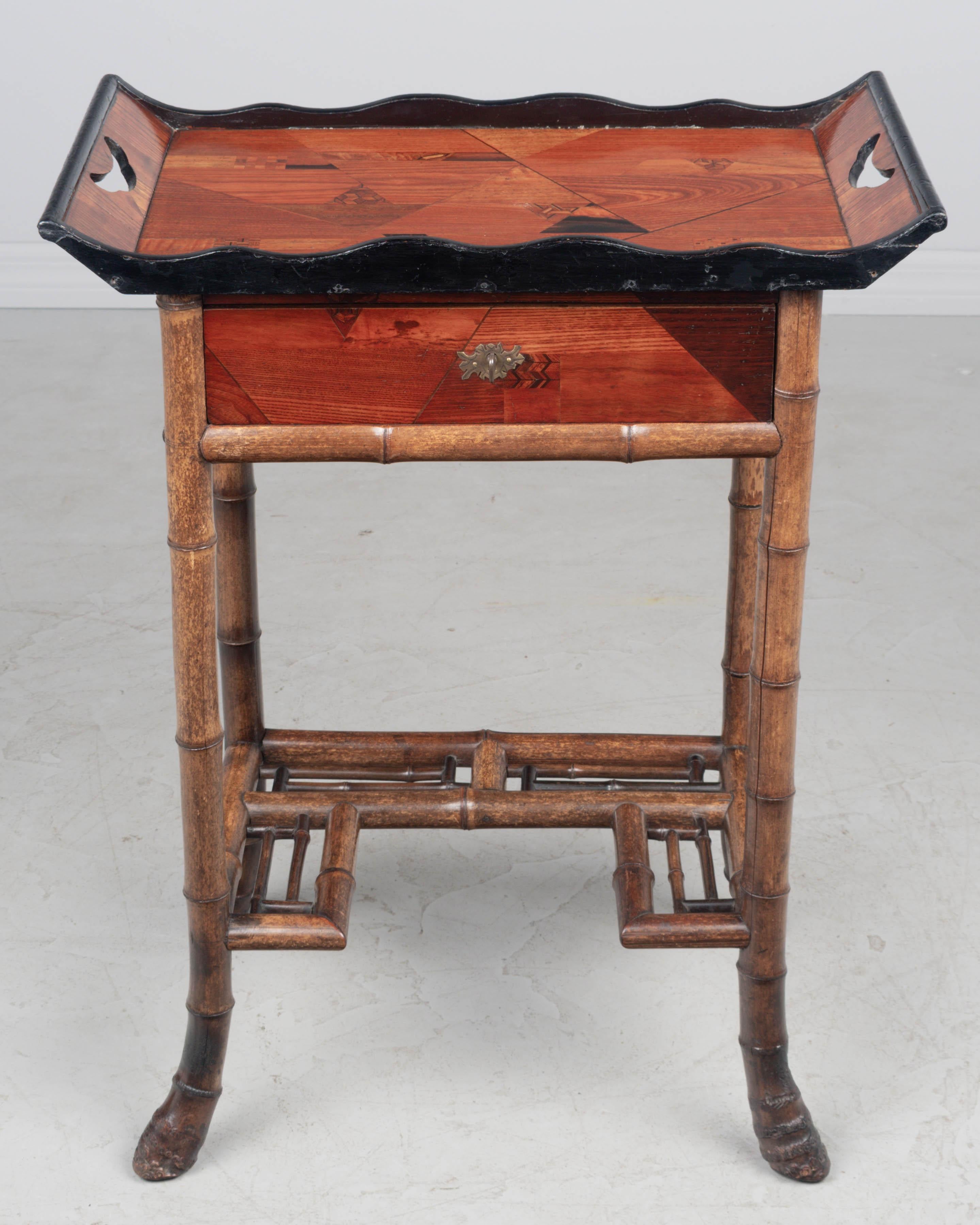 Table d'appoint japonaise du 19ème siècle en bambou Bon état - En vente à Winter Park, FL