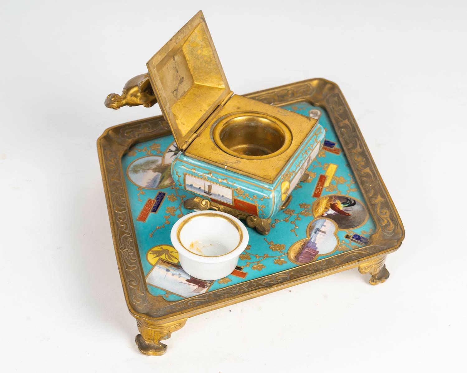 19th Century French Japonisme Inkwell attributed to L'Escalier de Cristal For Sale 3