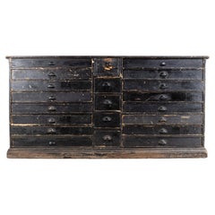 Französische Juweliere-Schubladenbank des 19. Jahrhunderts – original ebonisierte Oberfläche