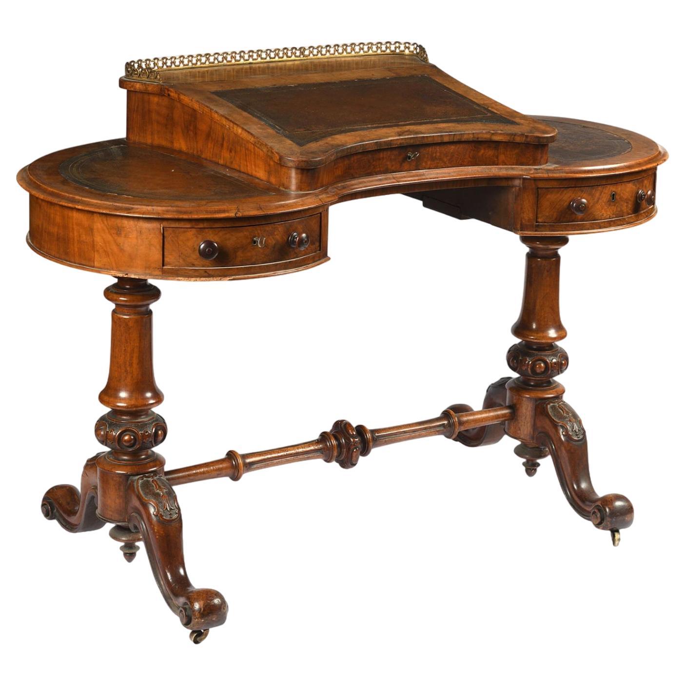 19th Century French Kidney-shaped Veneer Writing Desk with Brown Leather Top  For Sale