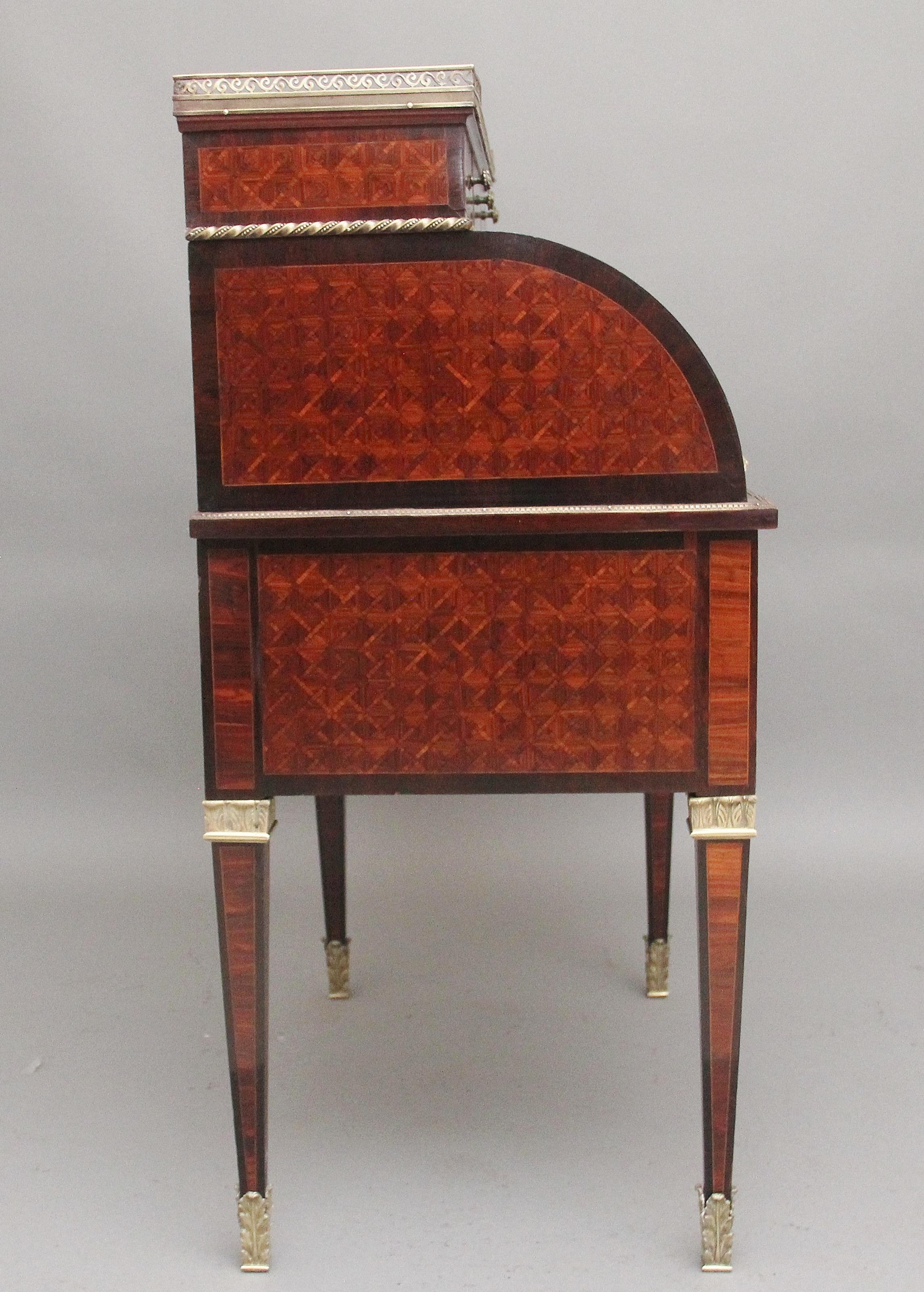 19th Century French Kingwood cylinder desk For Sale 13