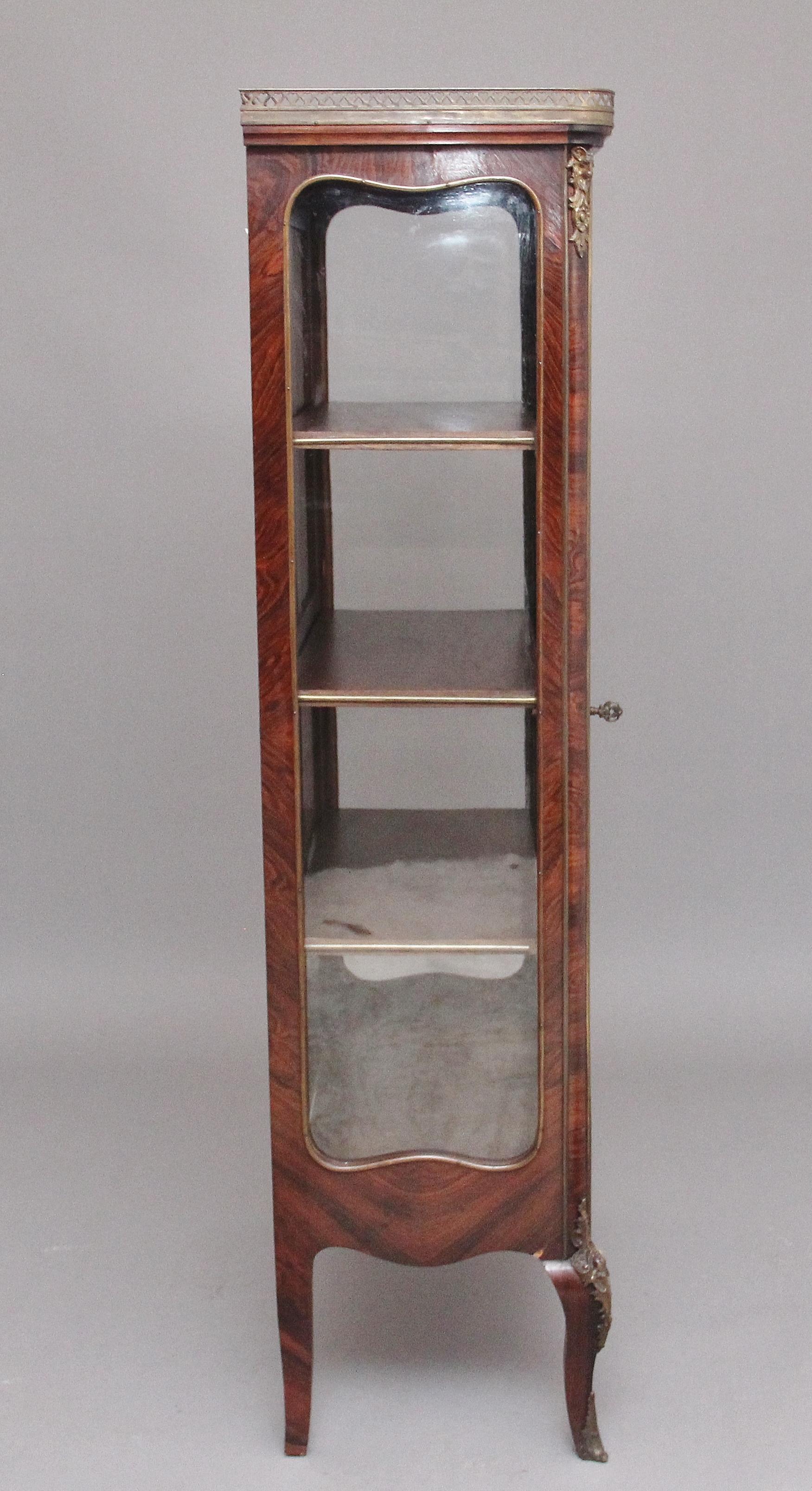 Late 19th Century 19th Century French Kingwood Display Cabinet For Sale