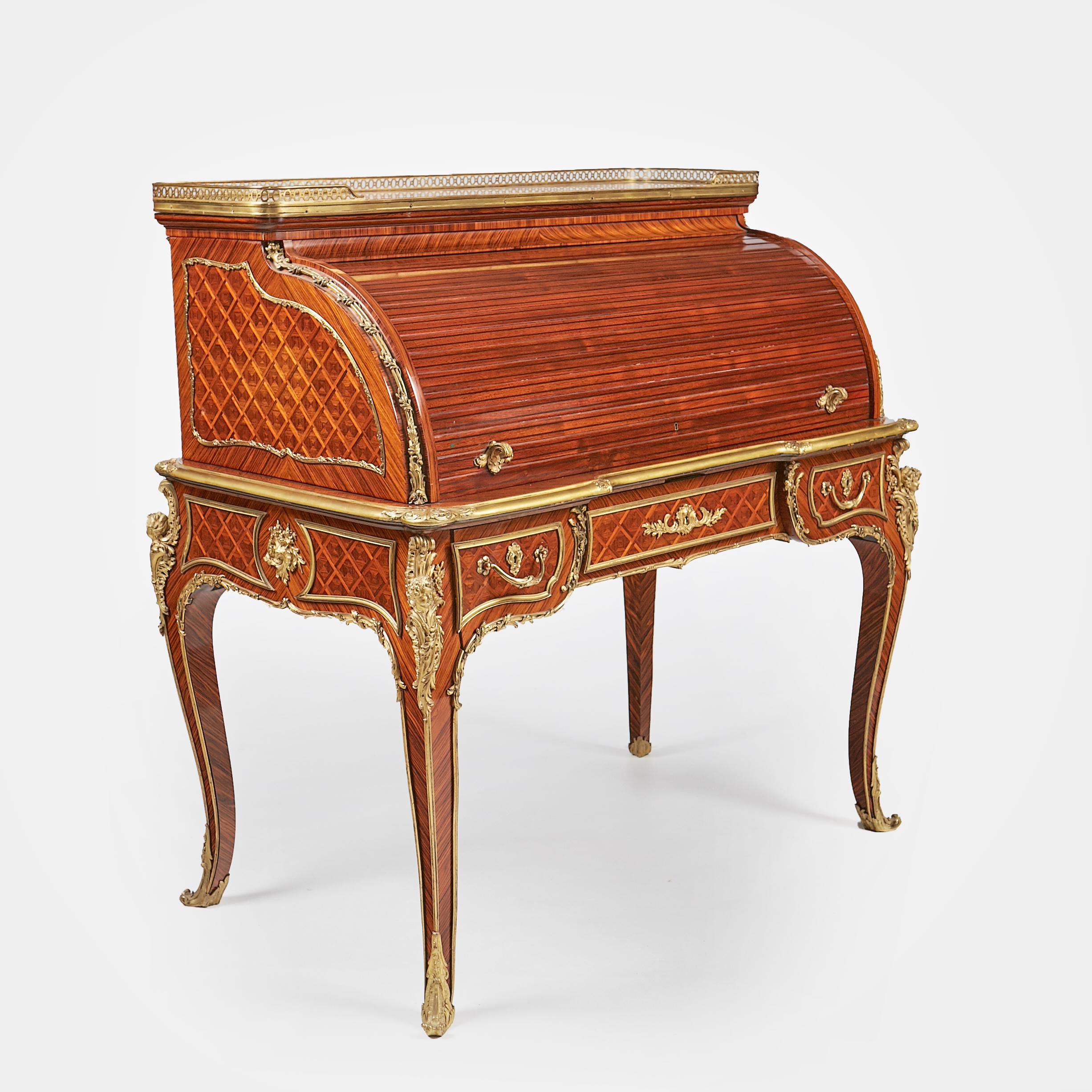Belle Époque 19th Century French Kingwood & Parquetry Bureau à Cylindre Attributed To F.Linke For Sale