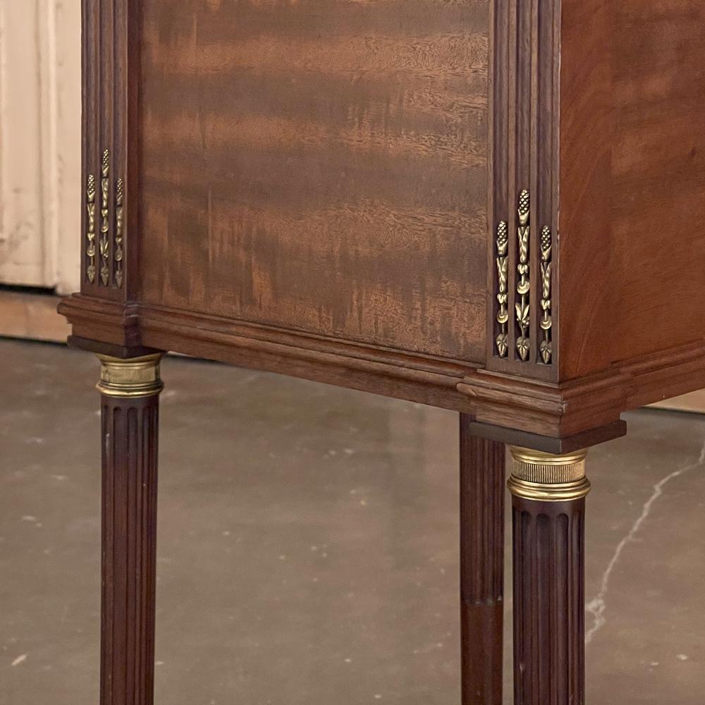 19th Century French Krieger Louis XVI Mahogany Nightstand For Sale 9