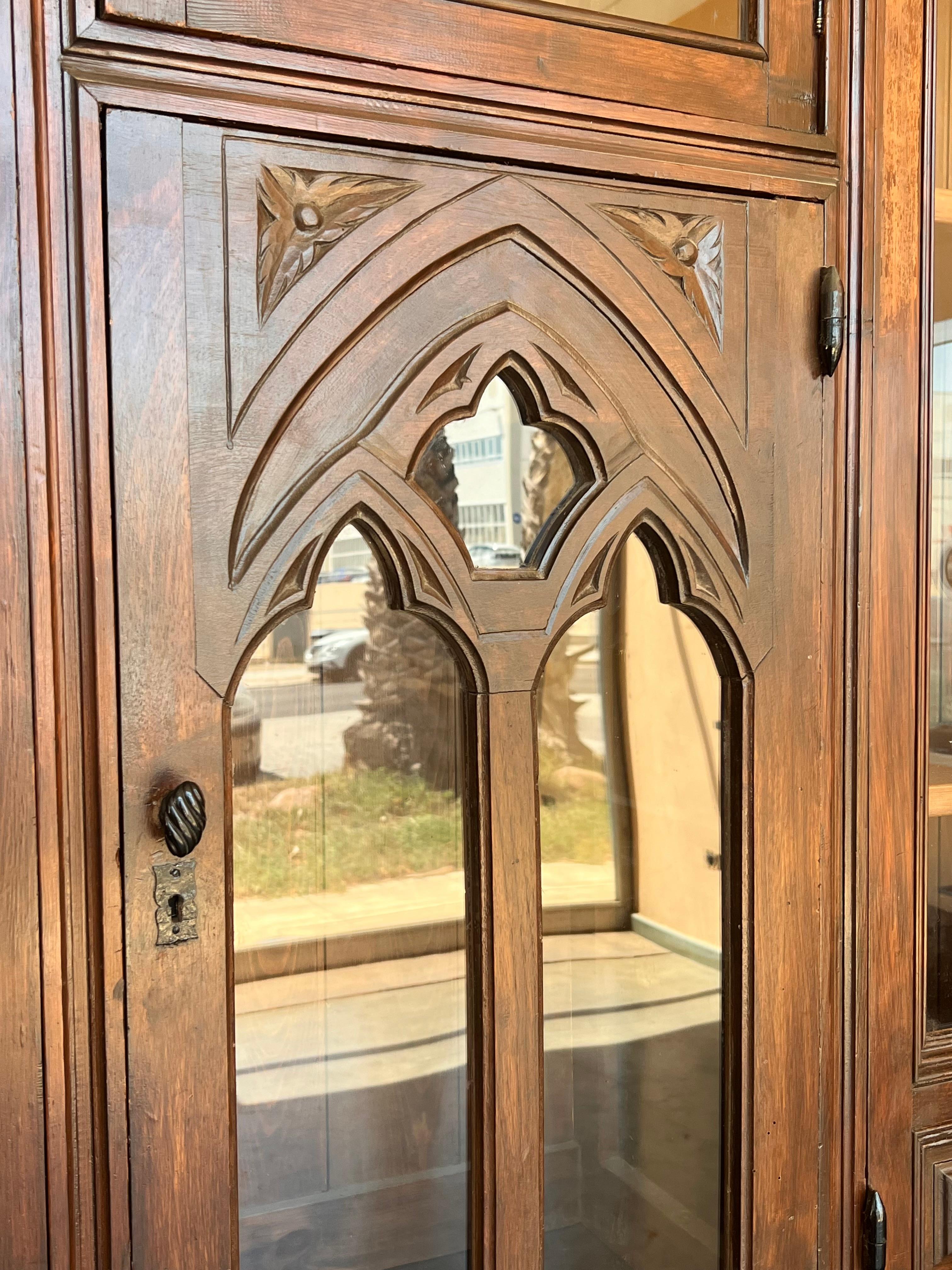 19th Century French Large Empire Period Bookcase or Church Cupboard For Sale 4