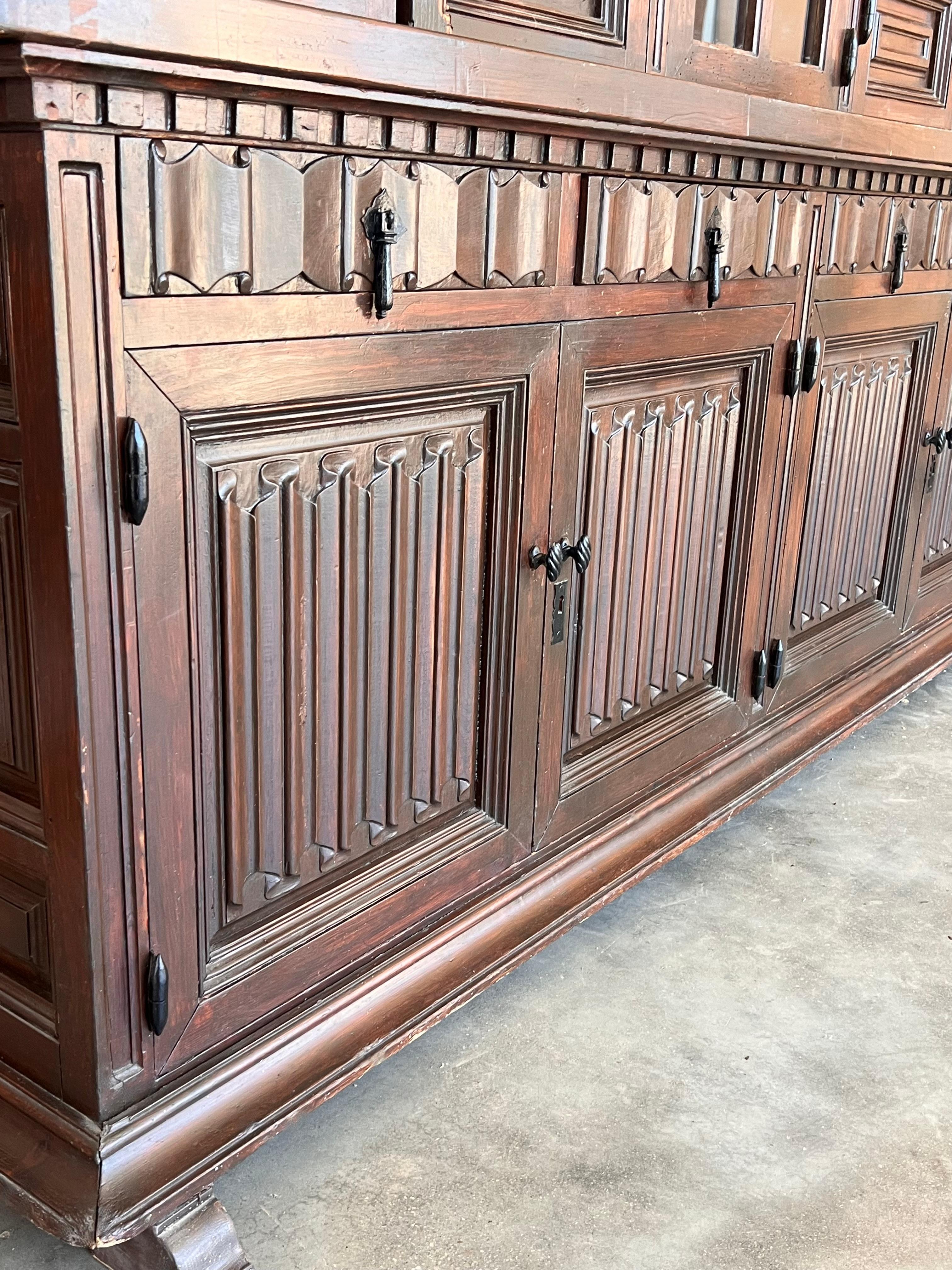 19th Century French Large Empire Period Bookcase or Church Cupboard For Sale 5