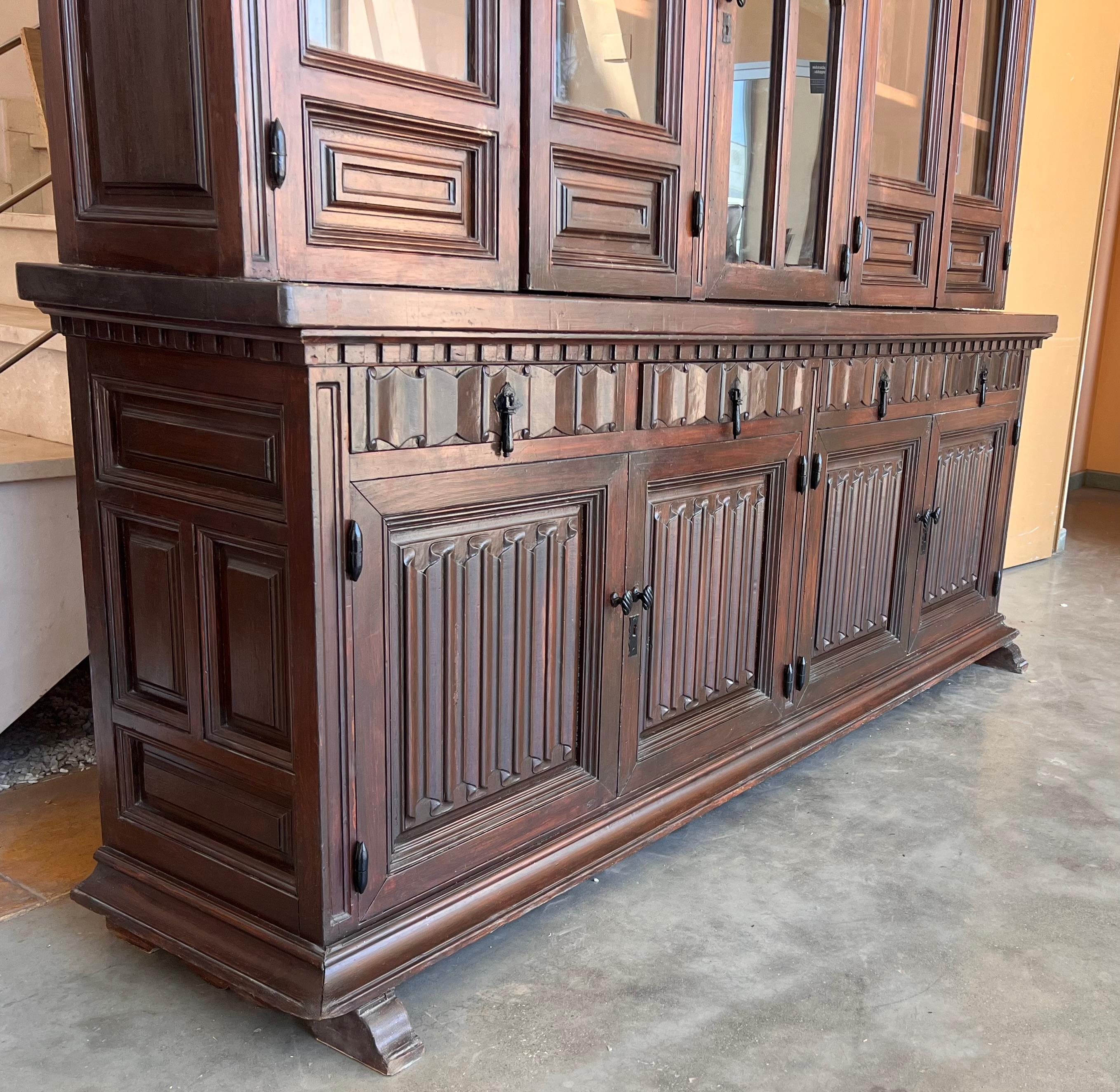 19th Century French Large Empire Period Bookcase or Church Cupboard For Sale 1