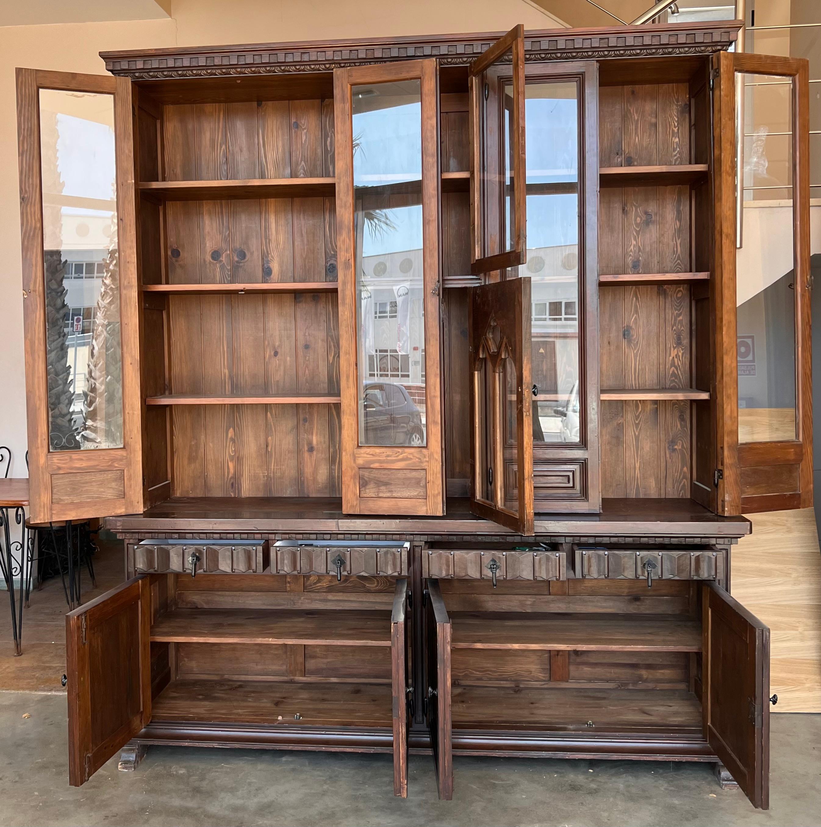 19th Century French Large Empire Period Bookcase or Church Cupboard For Sale 2