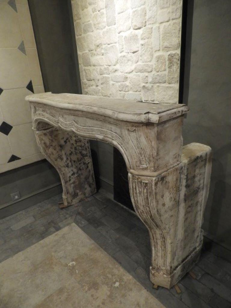 19th Century French Limestone Fireplace Mantel For Sale 2