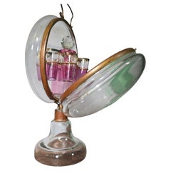 Carafe française du 19ème siècle en verre soufflé Dimensions : 35 x 19 x 10 cm