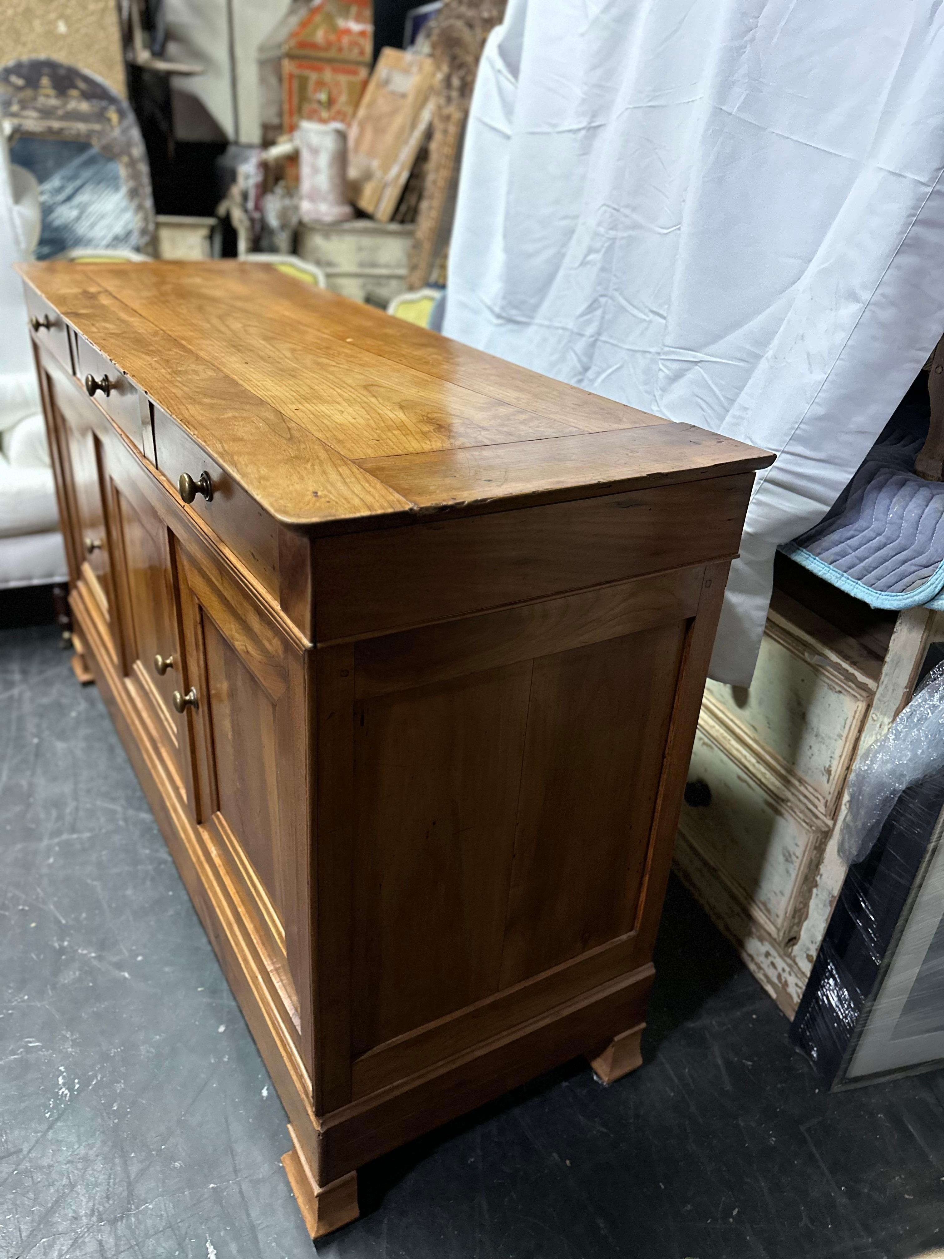 19th Century French Louis Philipe Style Walnut Enfilade 5