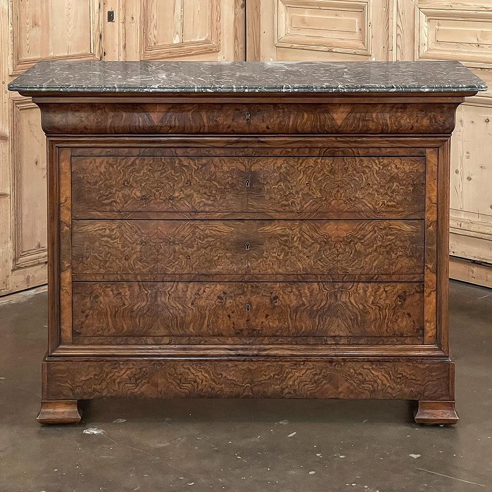 19th Century French Louis Philippe Burl Walnut Chest of Drawers with Marble Top In Good Condition For Sale In Dallas, TX