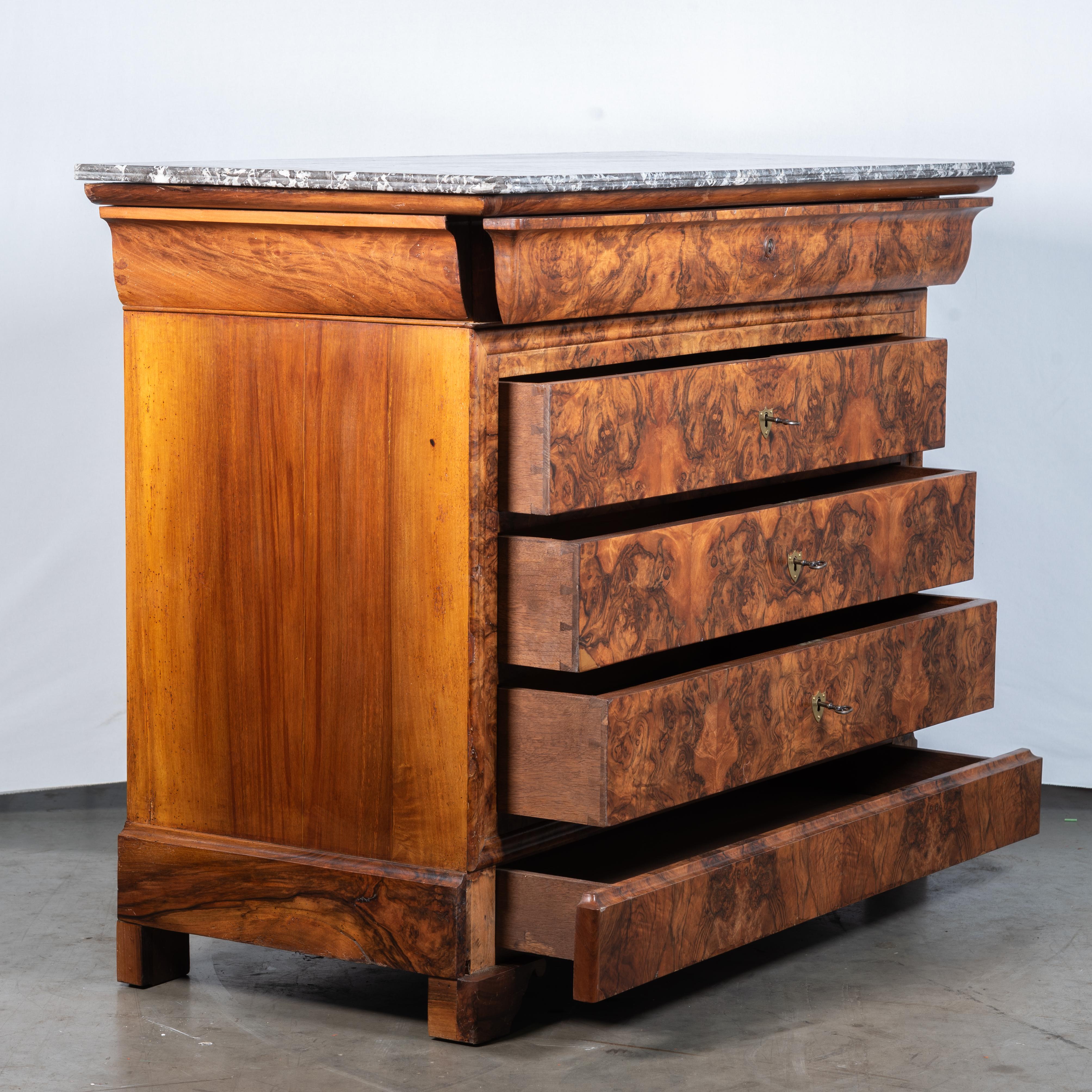 19th Century French Louis Philippe Burl Walnut Commode In Good Condition In Austin, TX