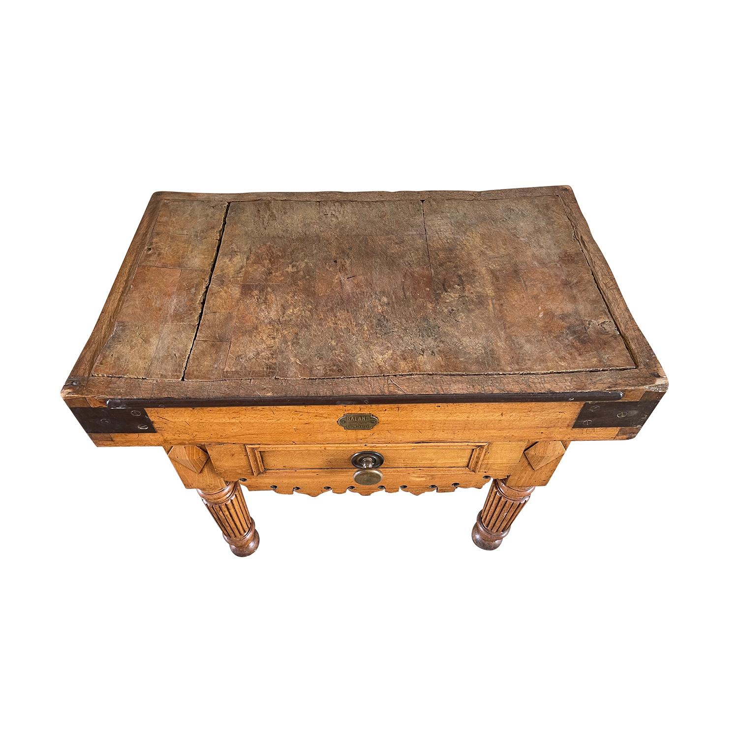 Metal 19th Century French Louis Philippe Butcher Table - Antique Beech Kitchen Table For Sale
