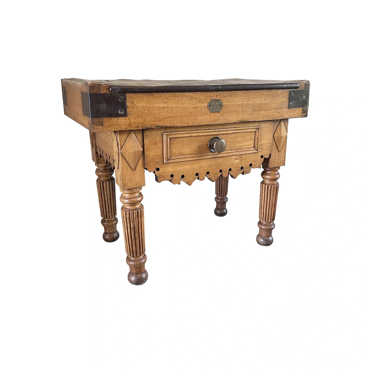 Métal Table de boucherie Louis Philippe française du 19ème siècle - Table de cuisine ancienne en hêtre en vente