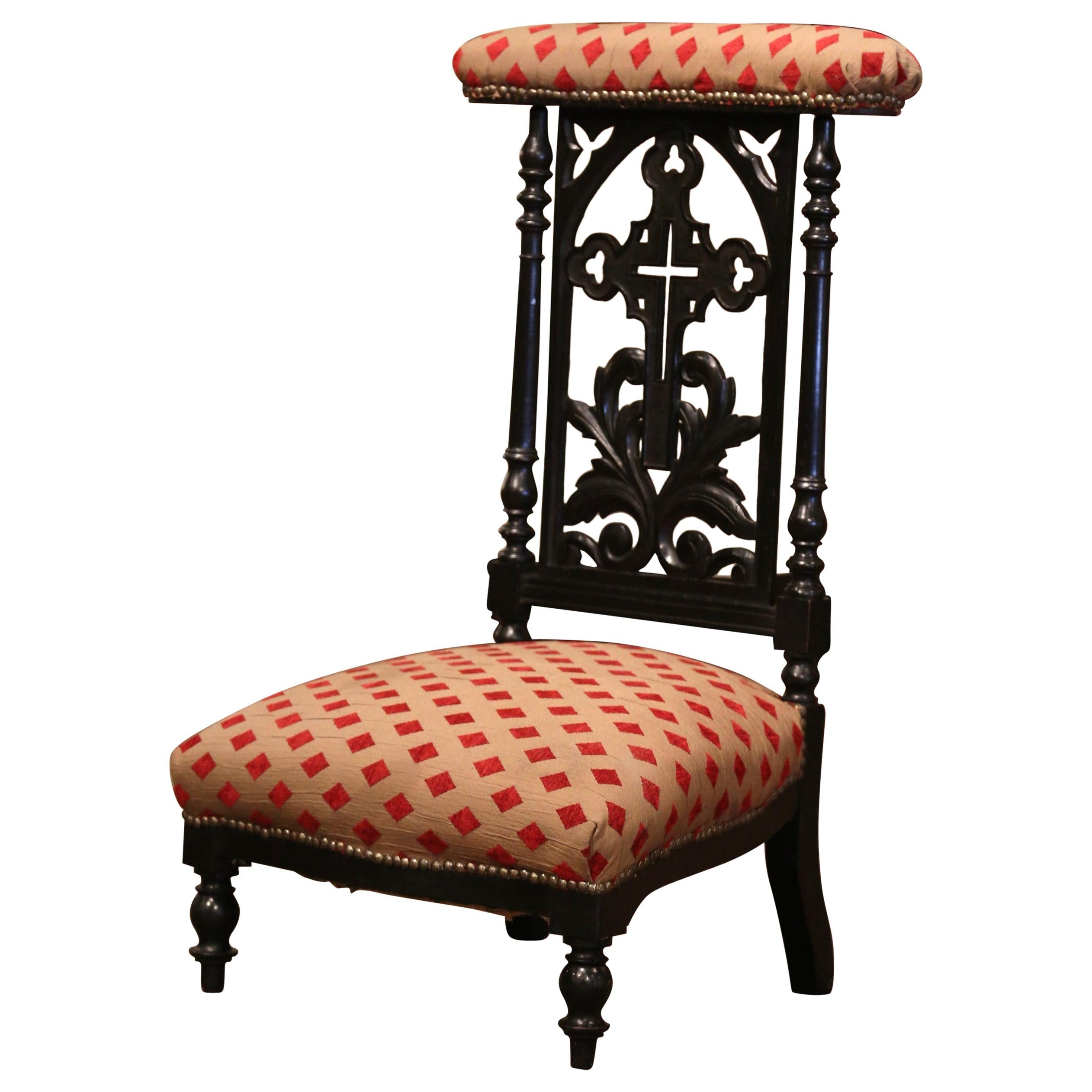 19th Century French Louis Philippe Carved Blackened Prayer Bench with Fabric