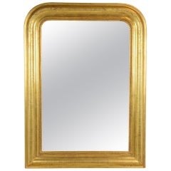 Espejo de pared dorado tallado Louis Philippe francés del siglo XIX