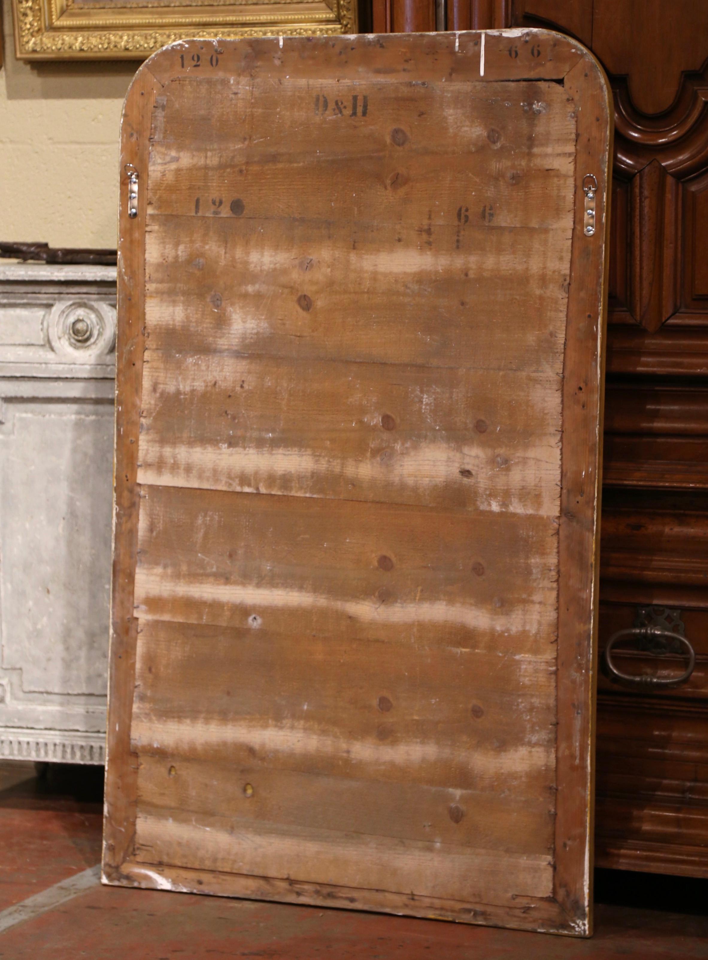 Geschnitzter versilberter französischer Louis-Philippe-Spiegel mit geometrischem Dekor aus dem 19. Jahrhundert im Angebot 1