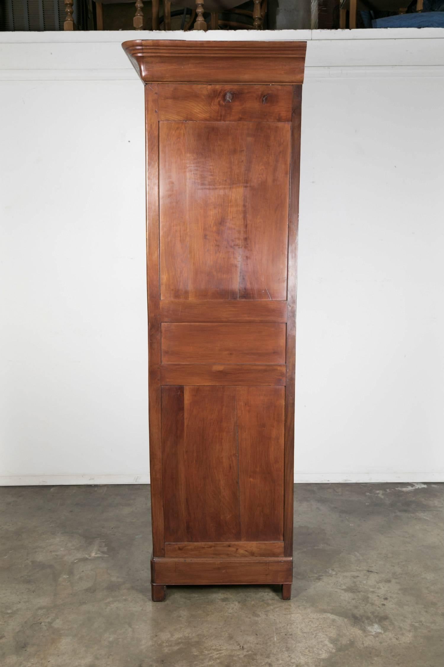 19th Century French Louis Philippe Cherry Bonnetiere with Bookmatched Front 6