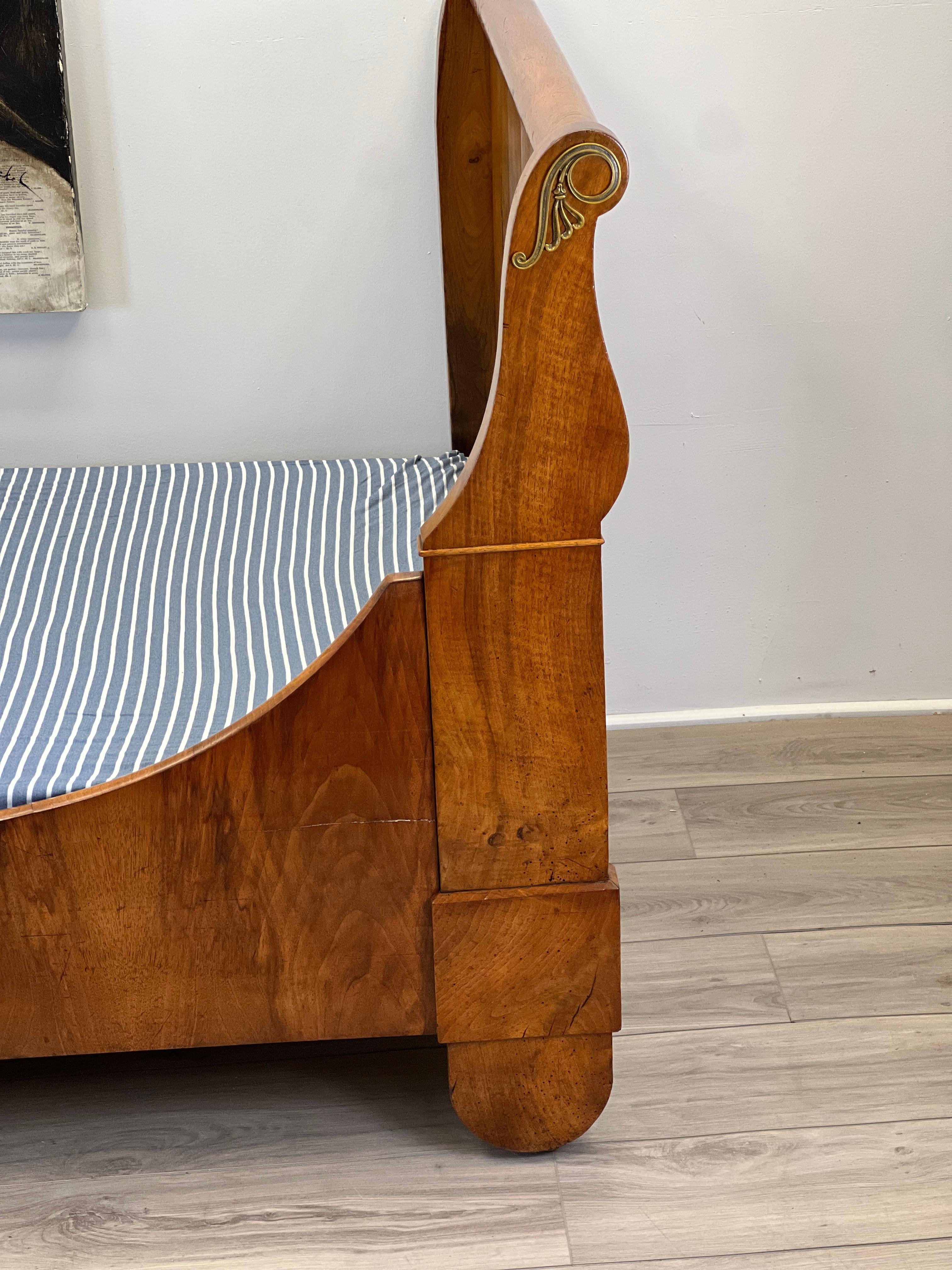 Polished 19th Century French Louis Philippe Daybed