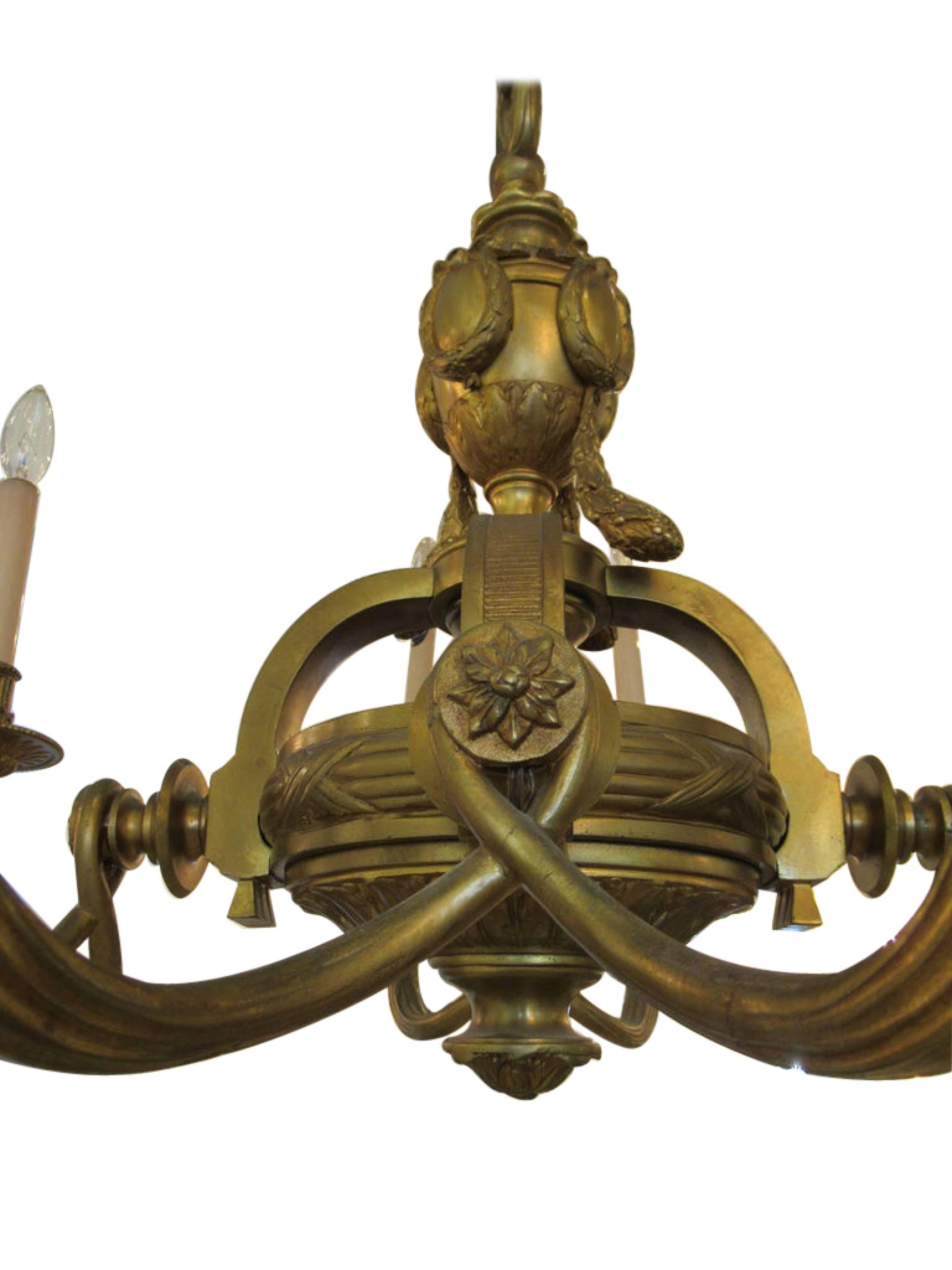 Victorian 19th Century French Louis Philippe Doré Bronze Eight-Arm Chandelier For Sale